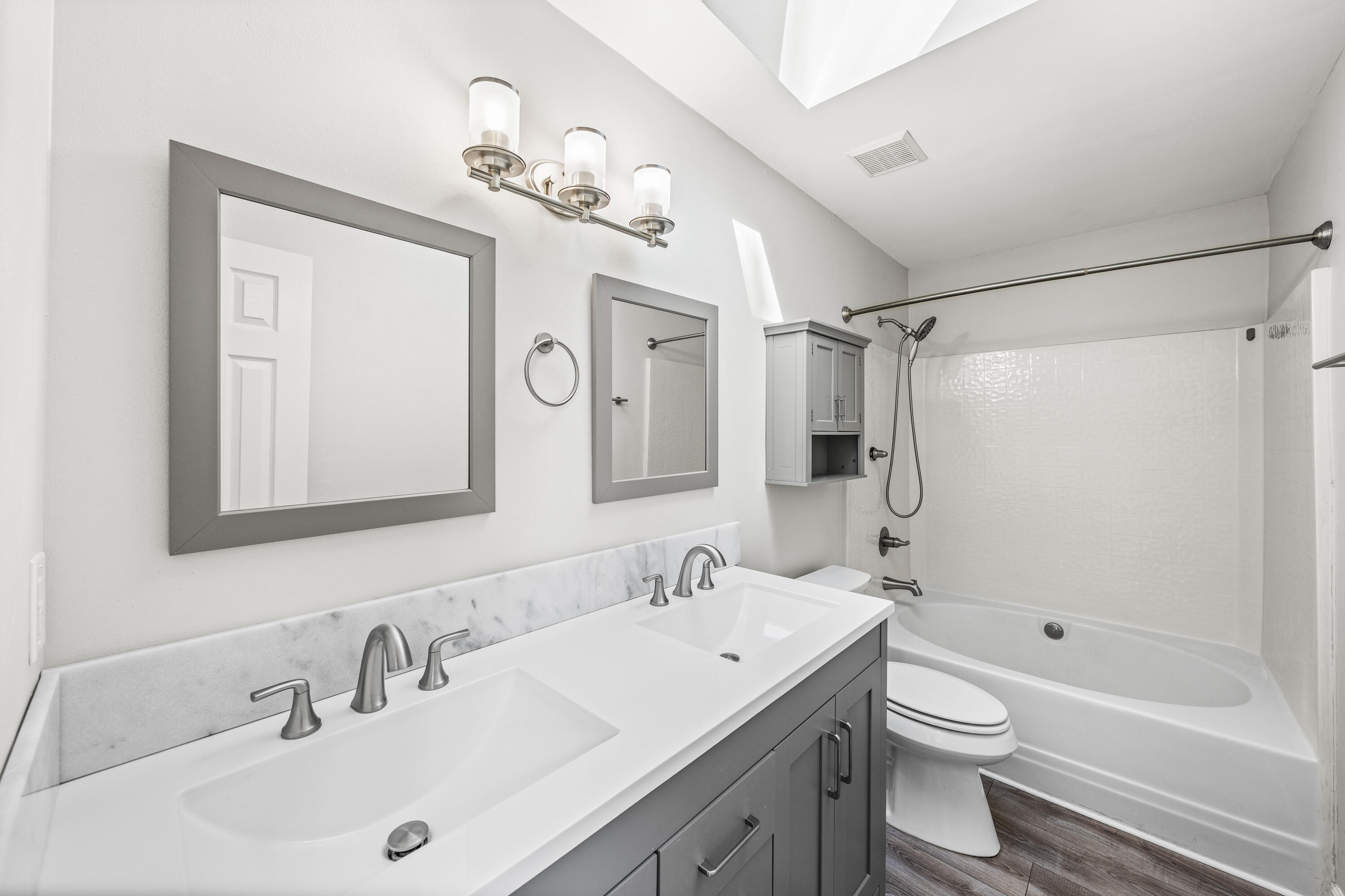 MACK BAYOU ESTATES - Residential