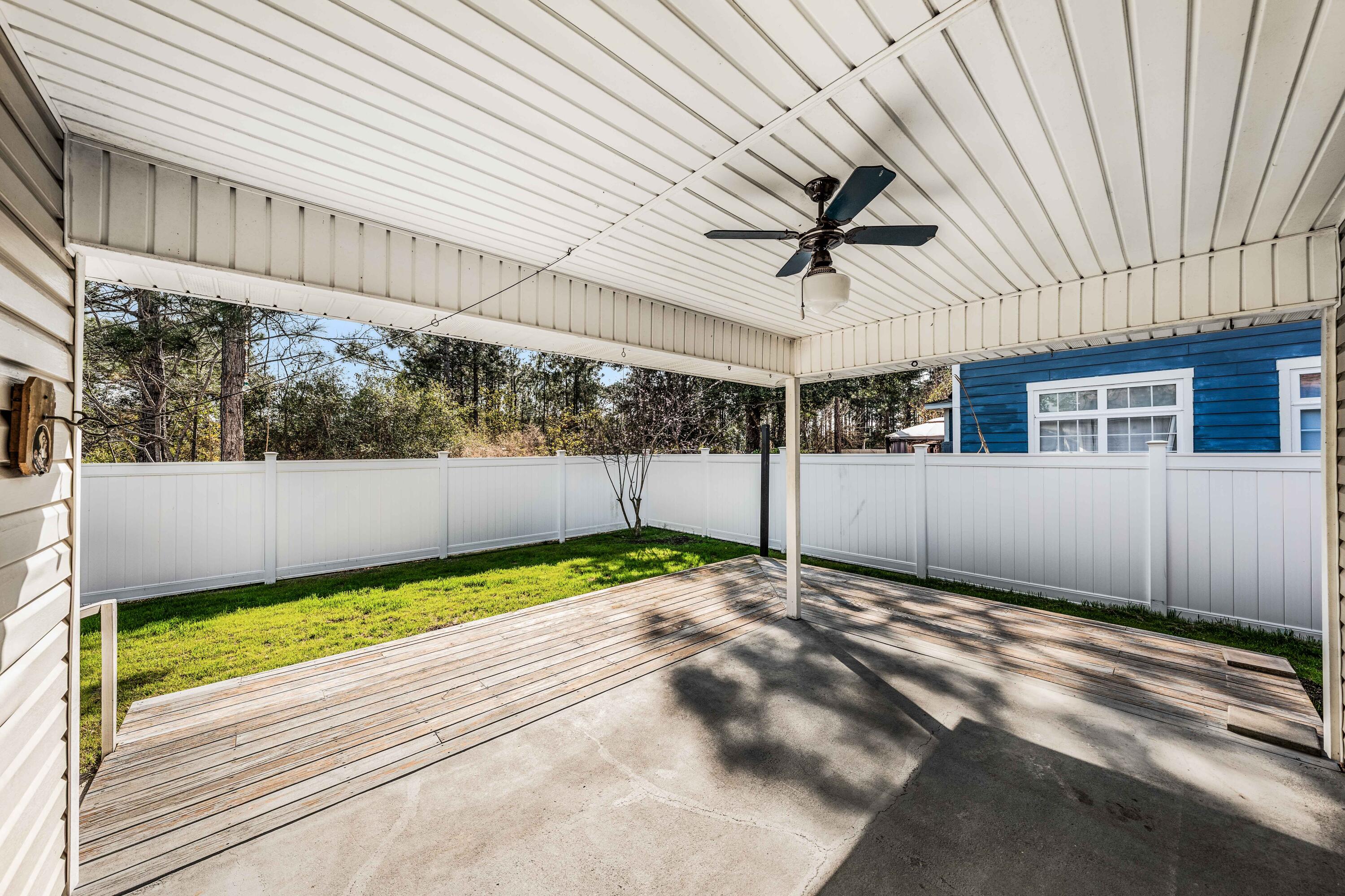 MACK BAYOU ESTATES - Residential