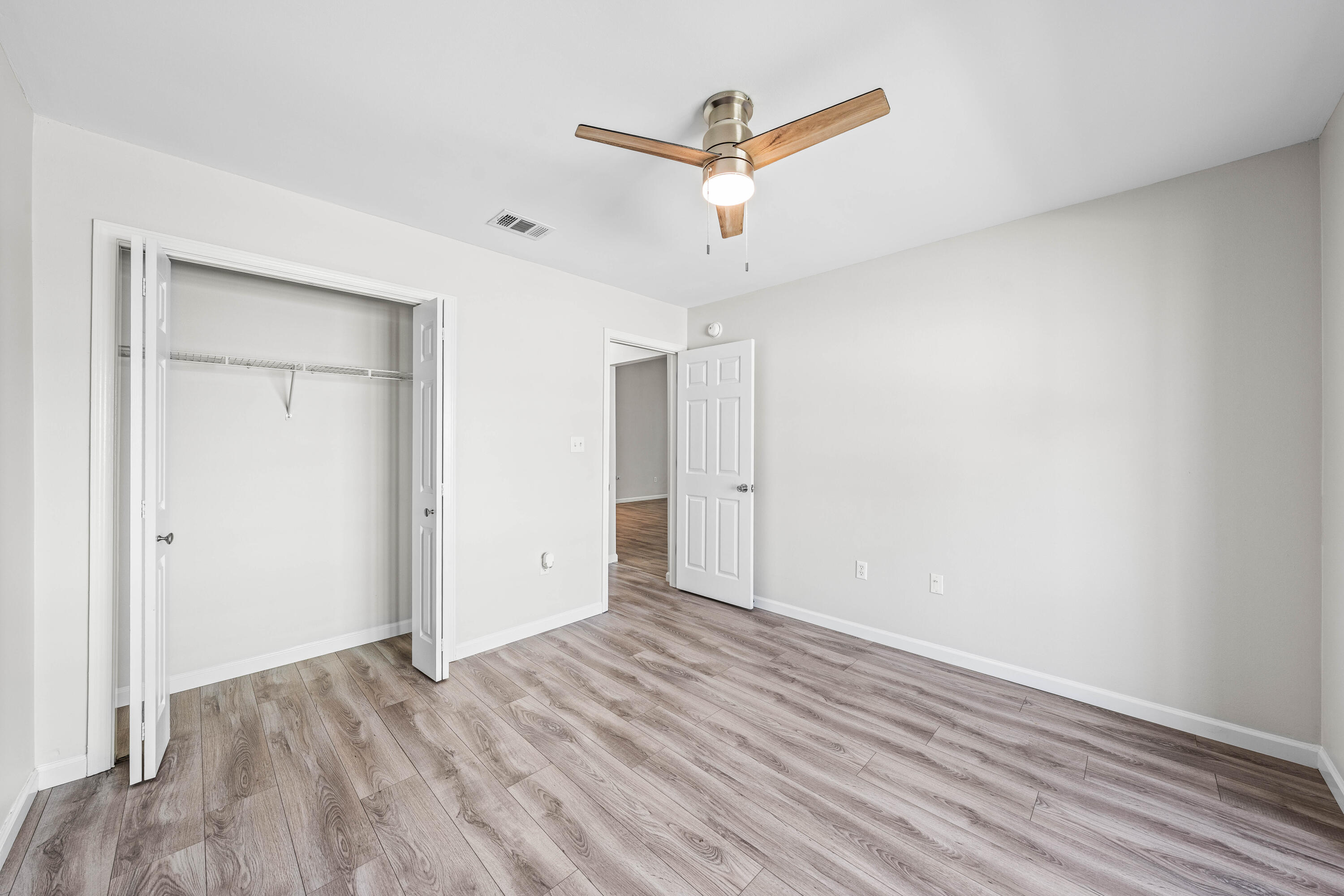 MACK BAYOU ESTATES - Residential