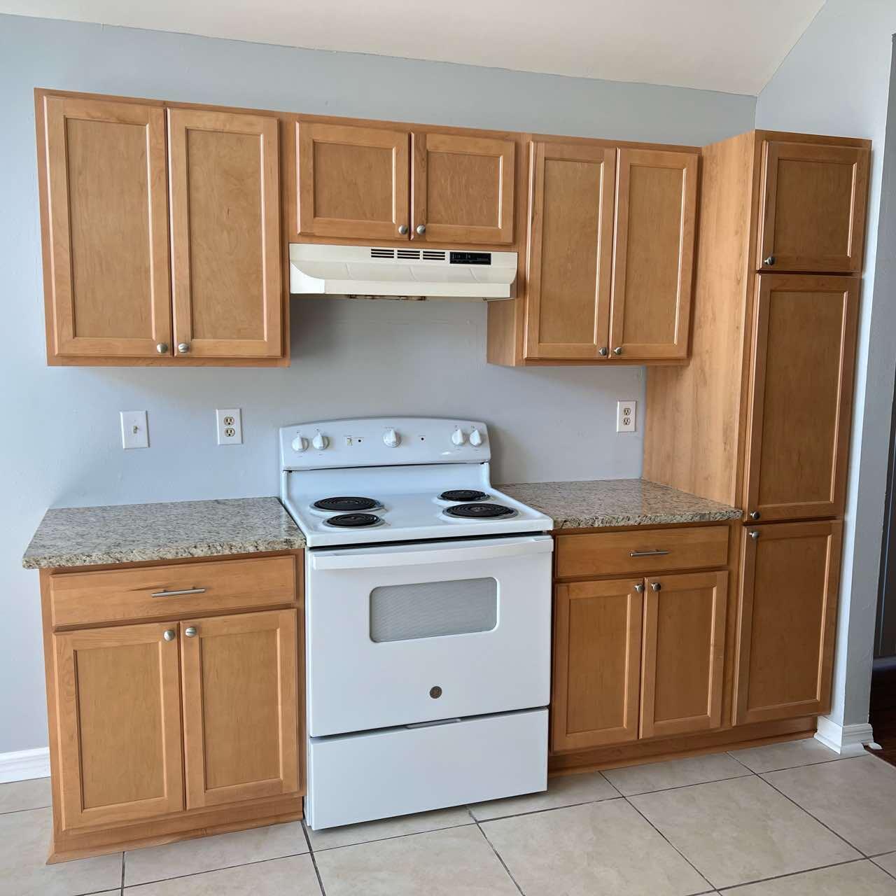 YORKTOWN AT WILLOW BEND - Residential Lease