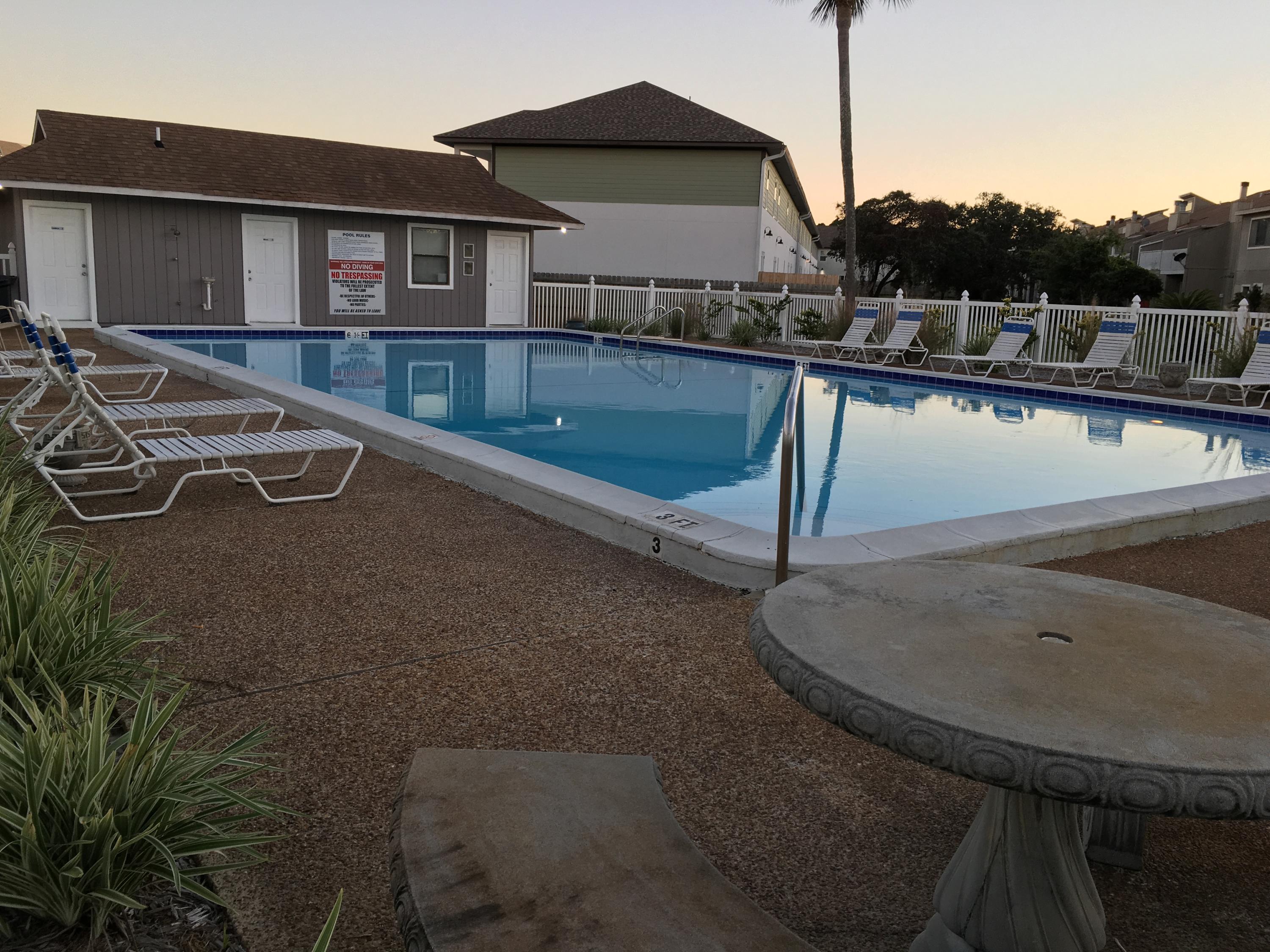 DESTIN RACQUET CLUB T/H - Residential