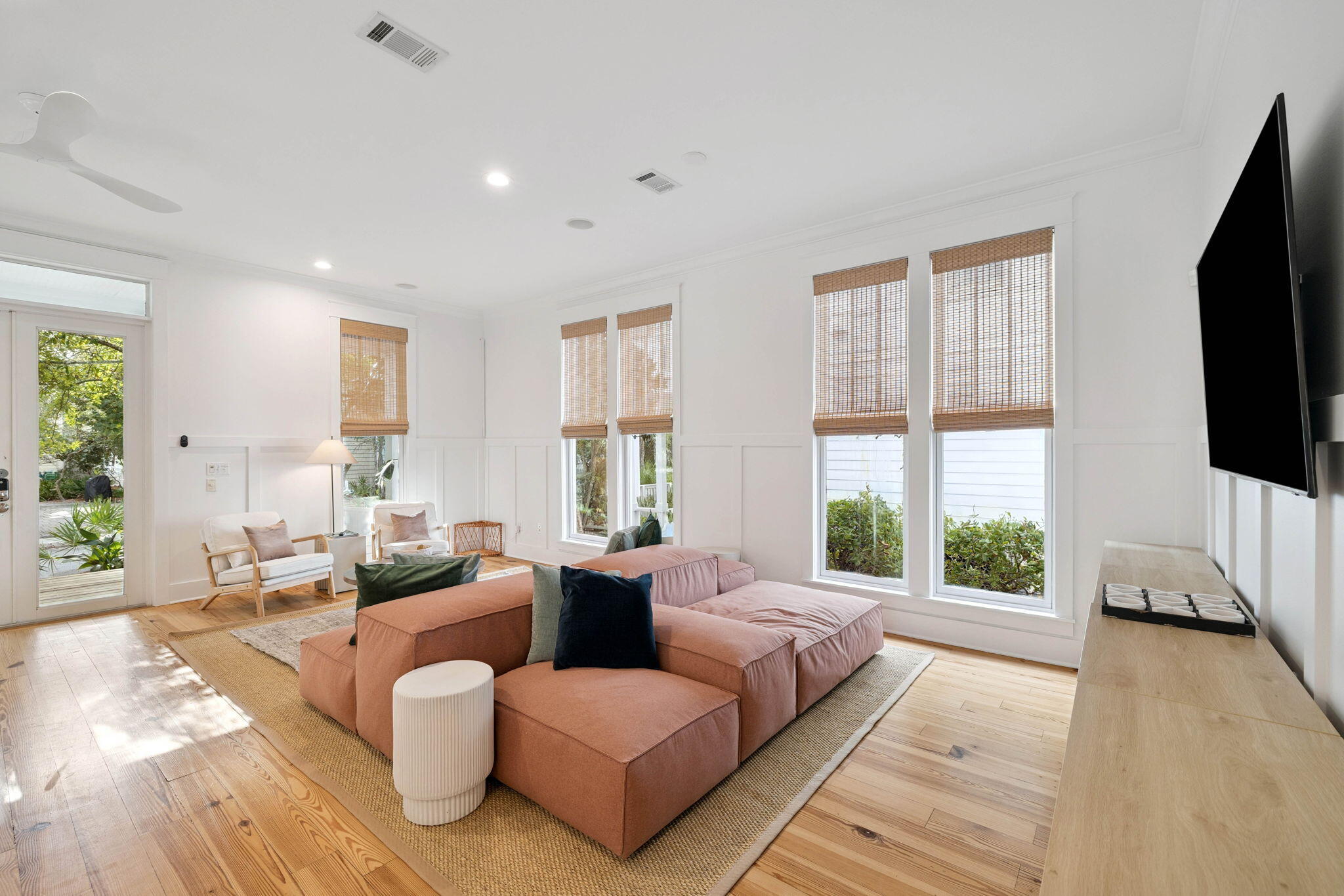 SUMMER'S EDGE - Residential