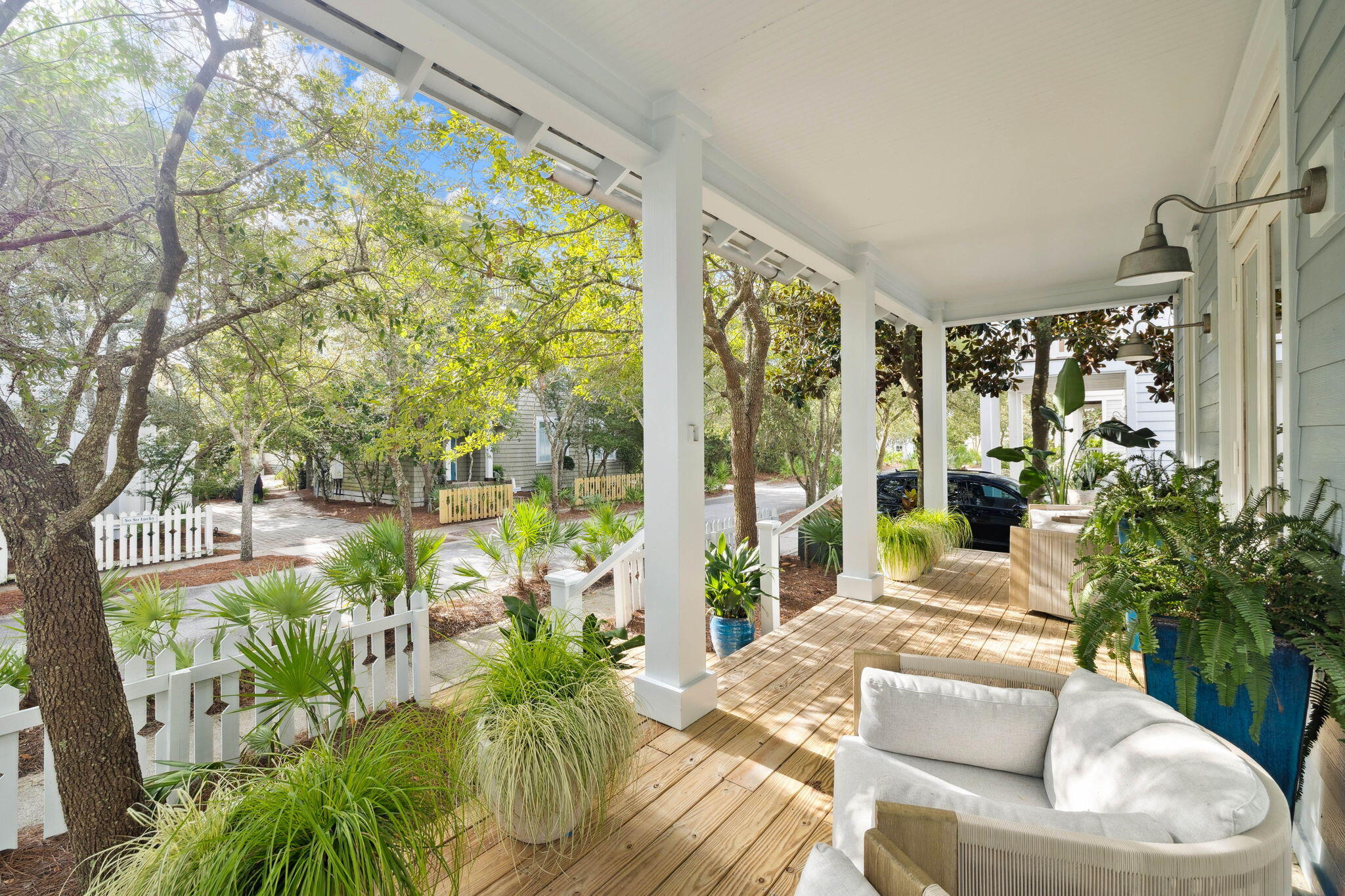 SUMMER'S EDGE - Residential