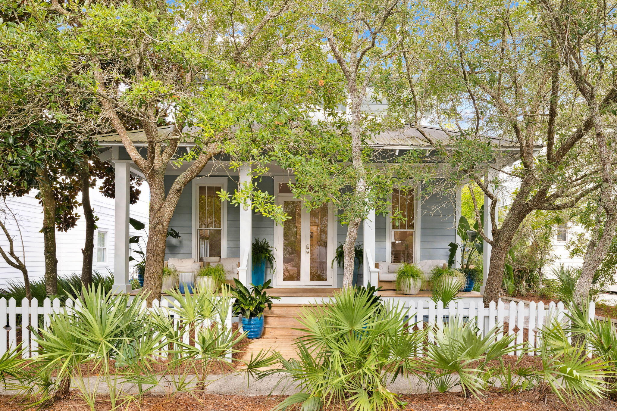SUMMER'S EDGE - Residential