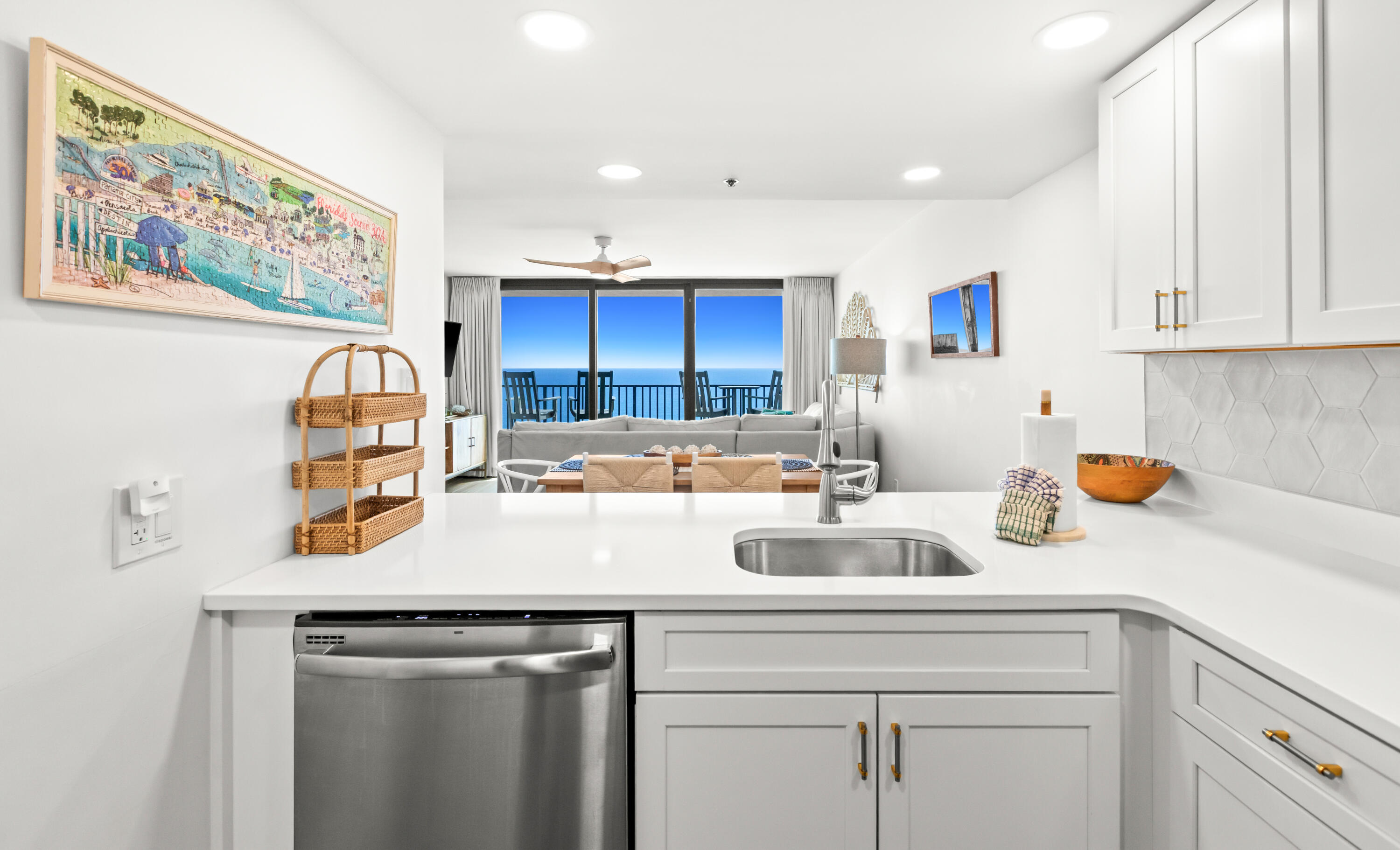 ONE SEAGROVE PLACE CONDOMINIUM - Residential