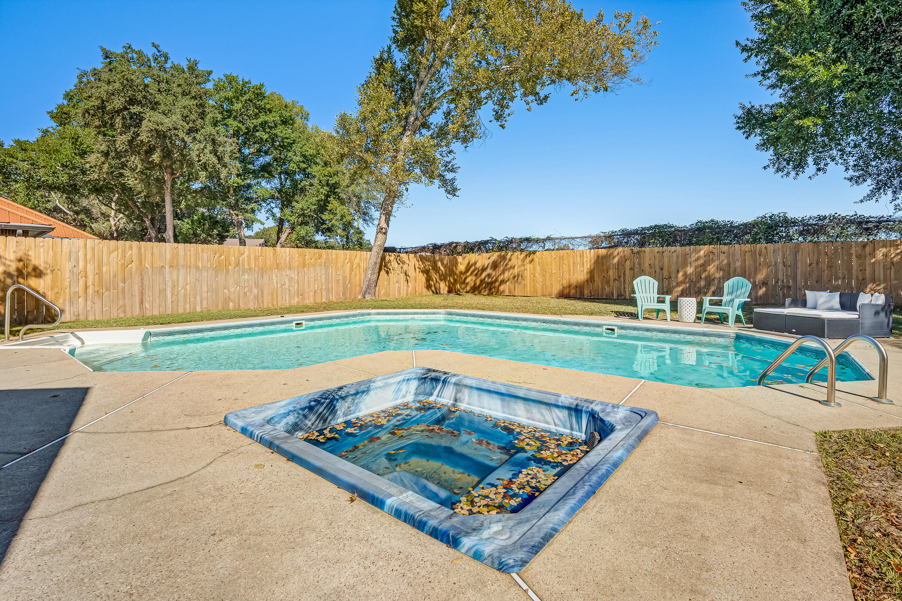 SHALIMAR PLANTATION - Residential