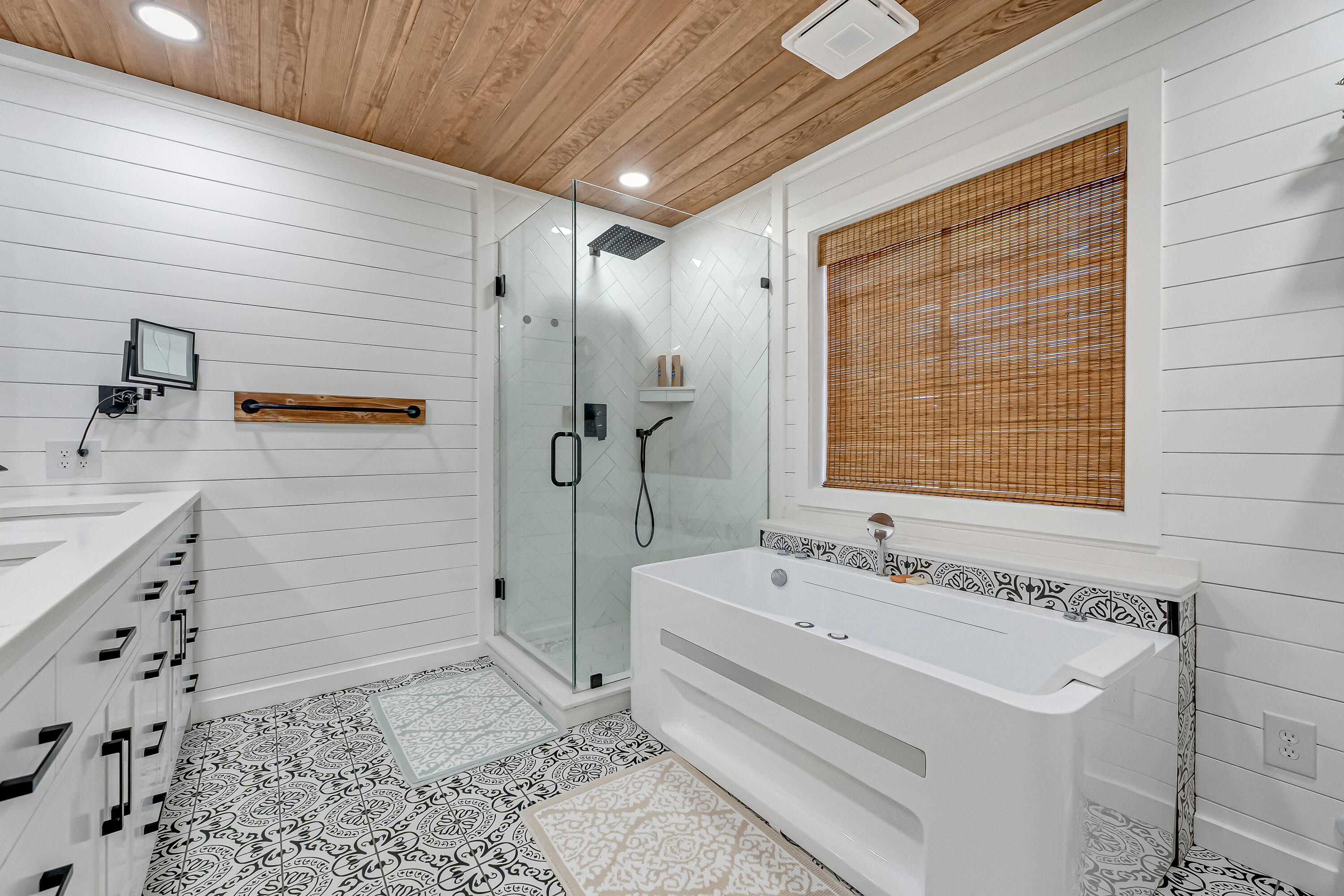 SHALIMAR PLANTATION - Residential