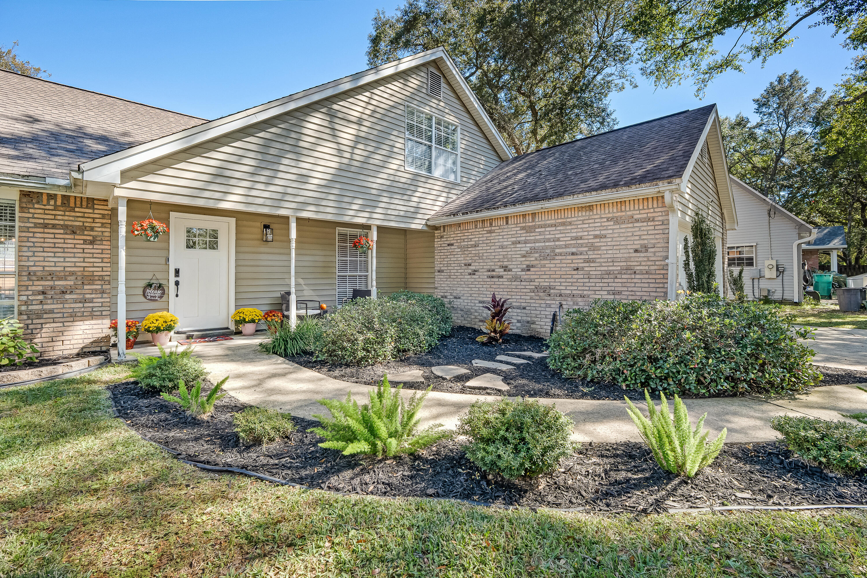 SHALIMAR PLANTATION - Residential