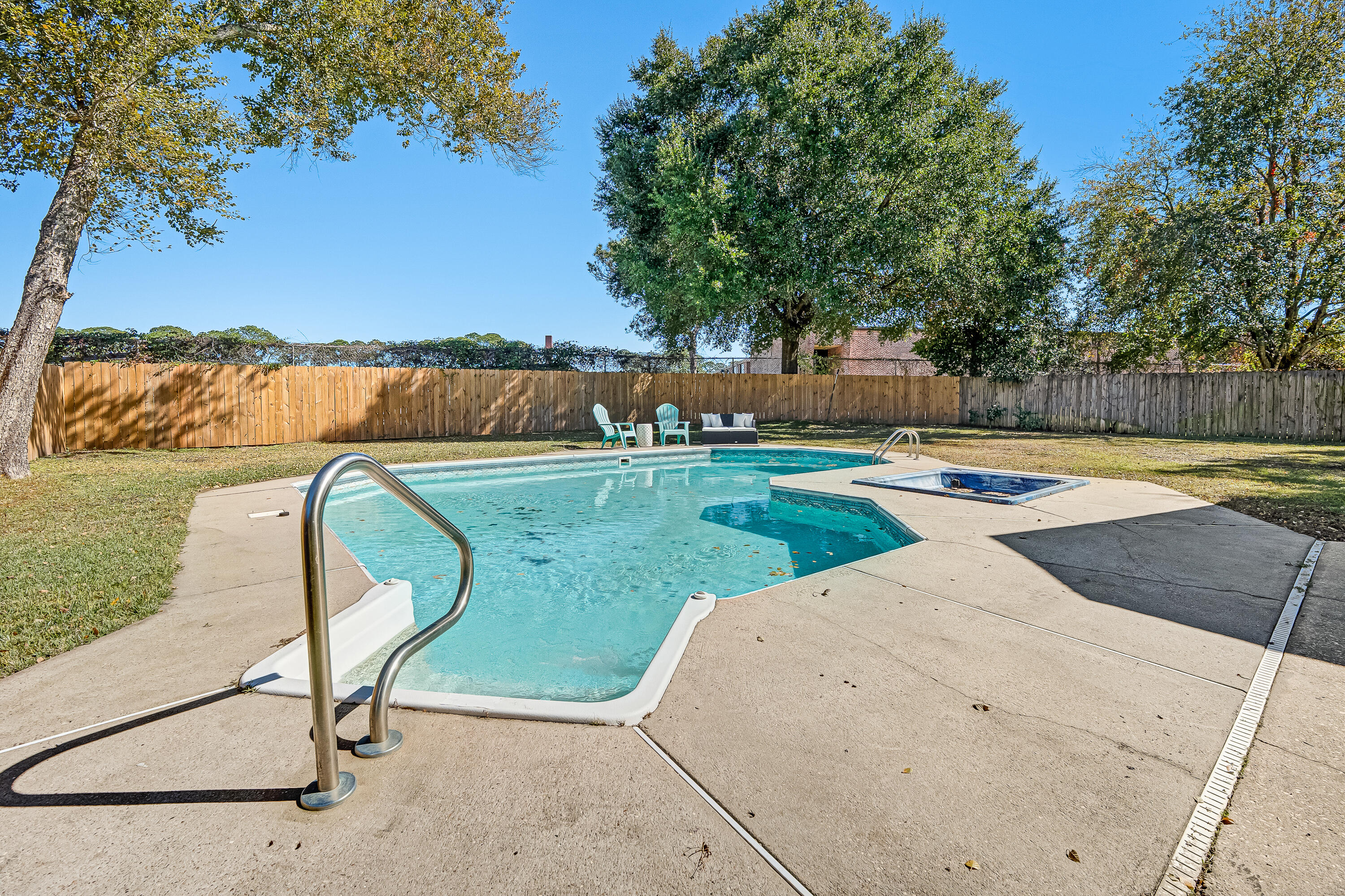 SHALIMAR PLANTATION - Residential