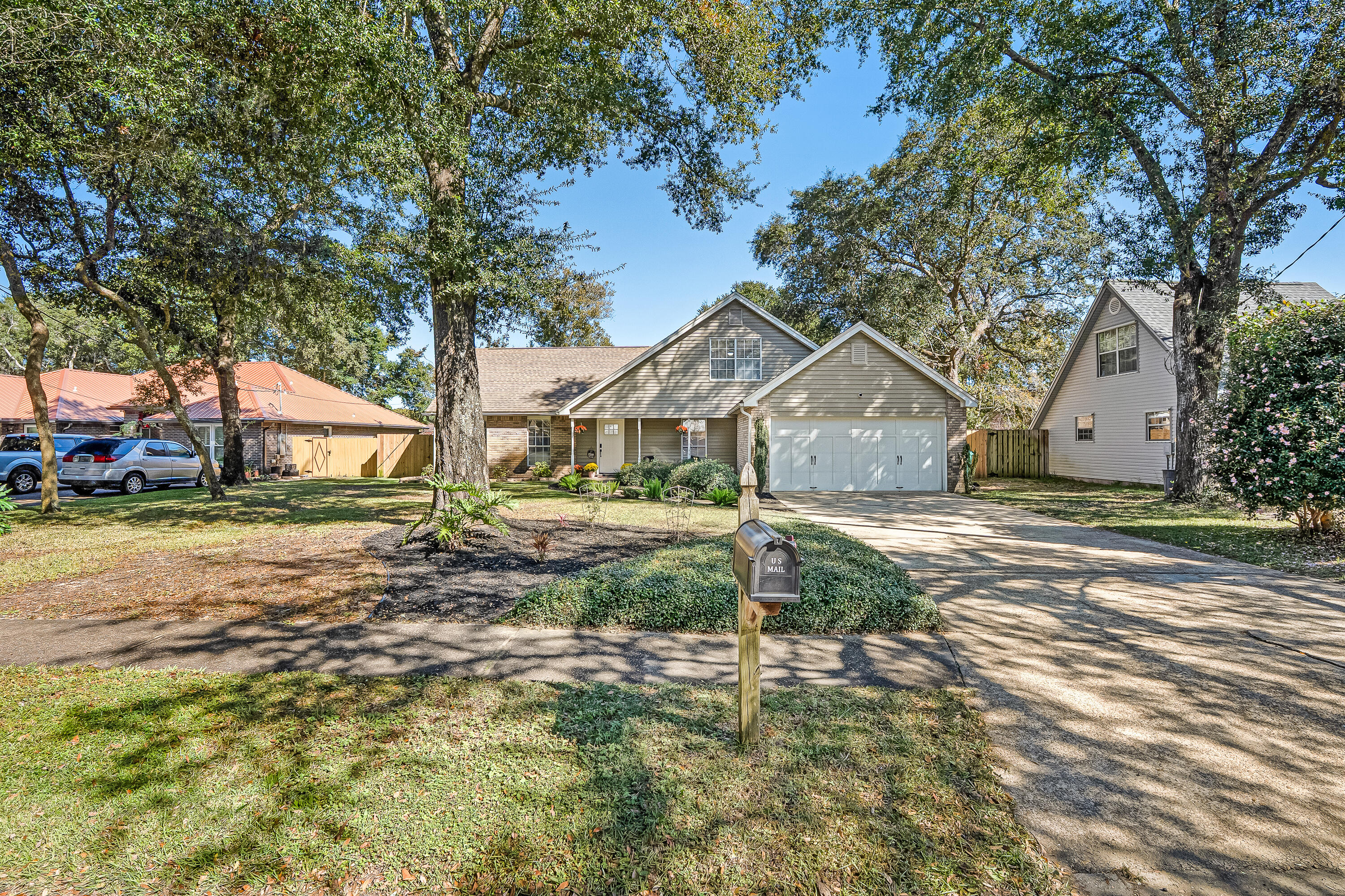 SHALIMAR PLANTATION - Residential