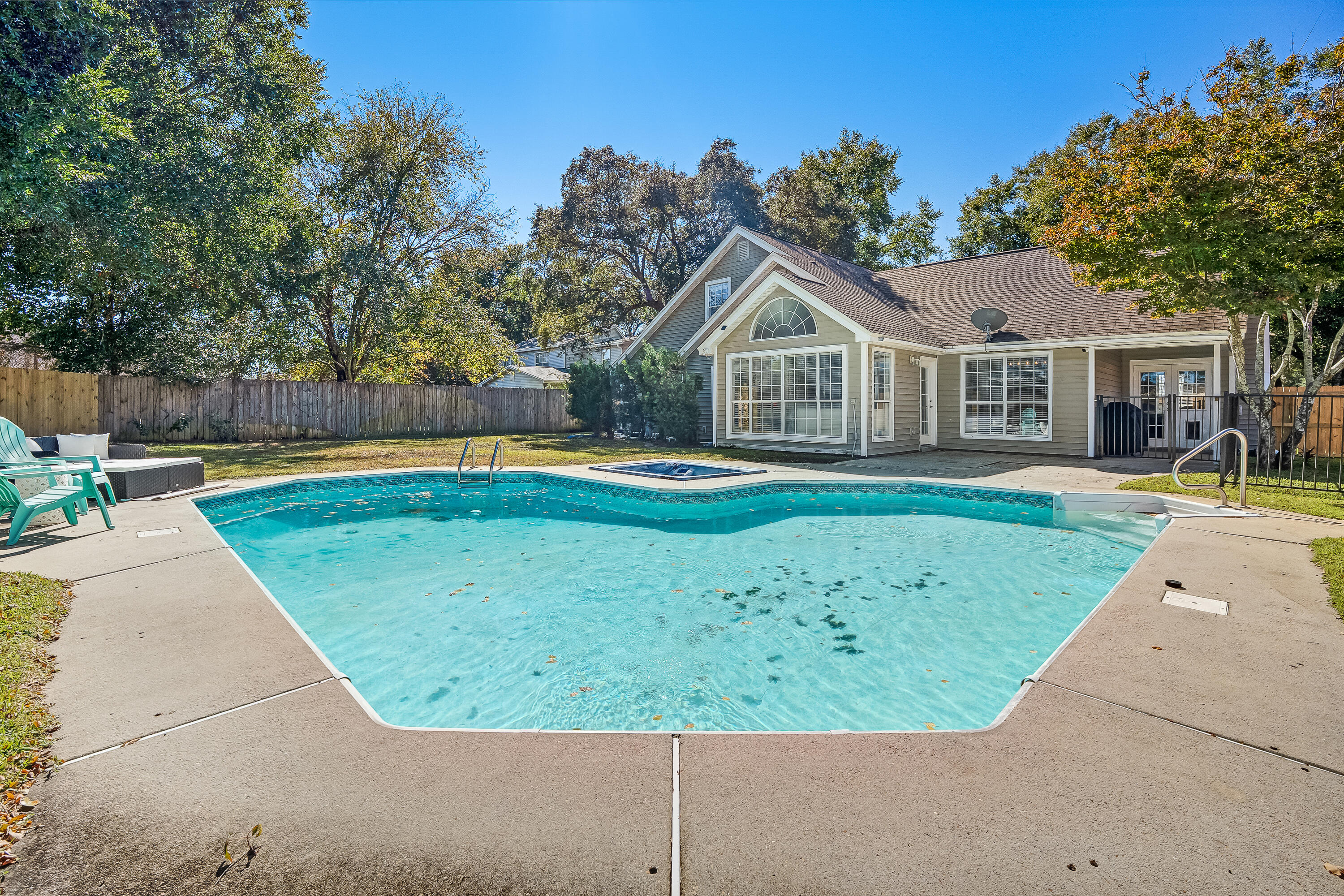 SHALIMAR PLANTATION - Residential