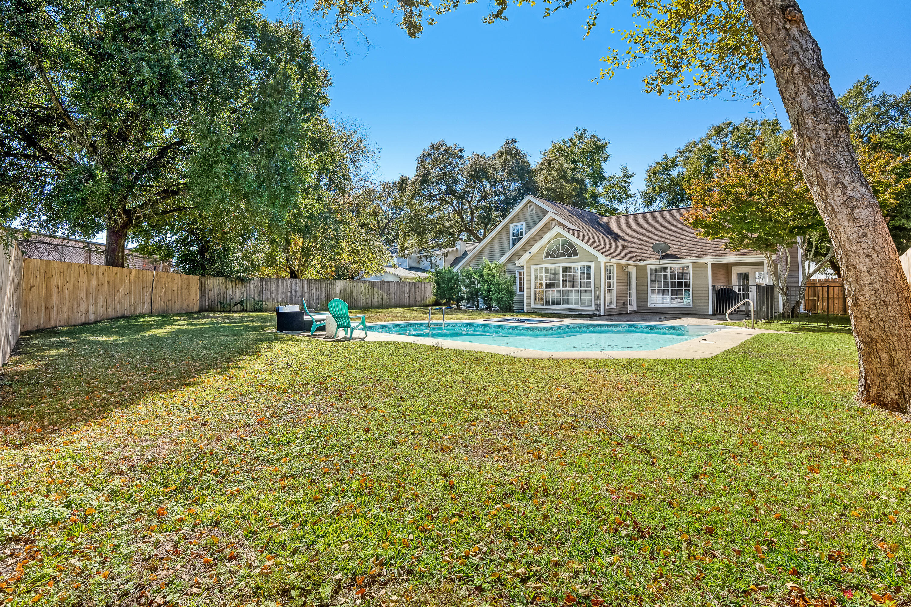 SHALIMAR PLANTATION - Residential