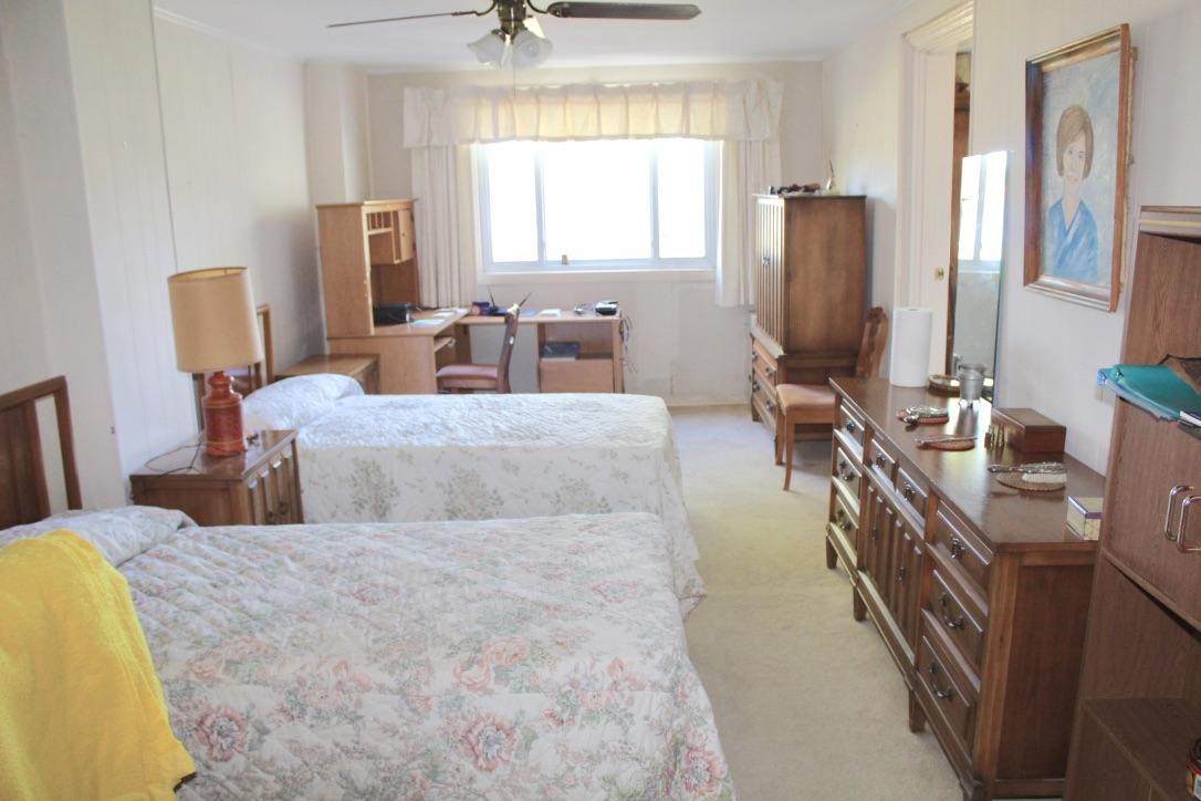 Lake Stanley & Back Lake - Residential