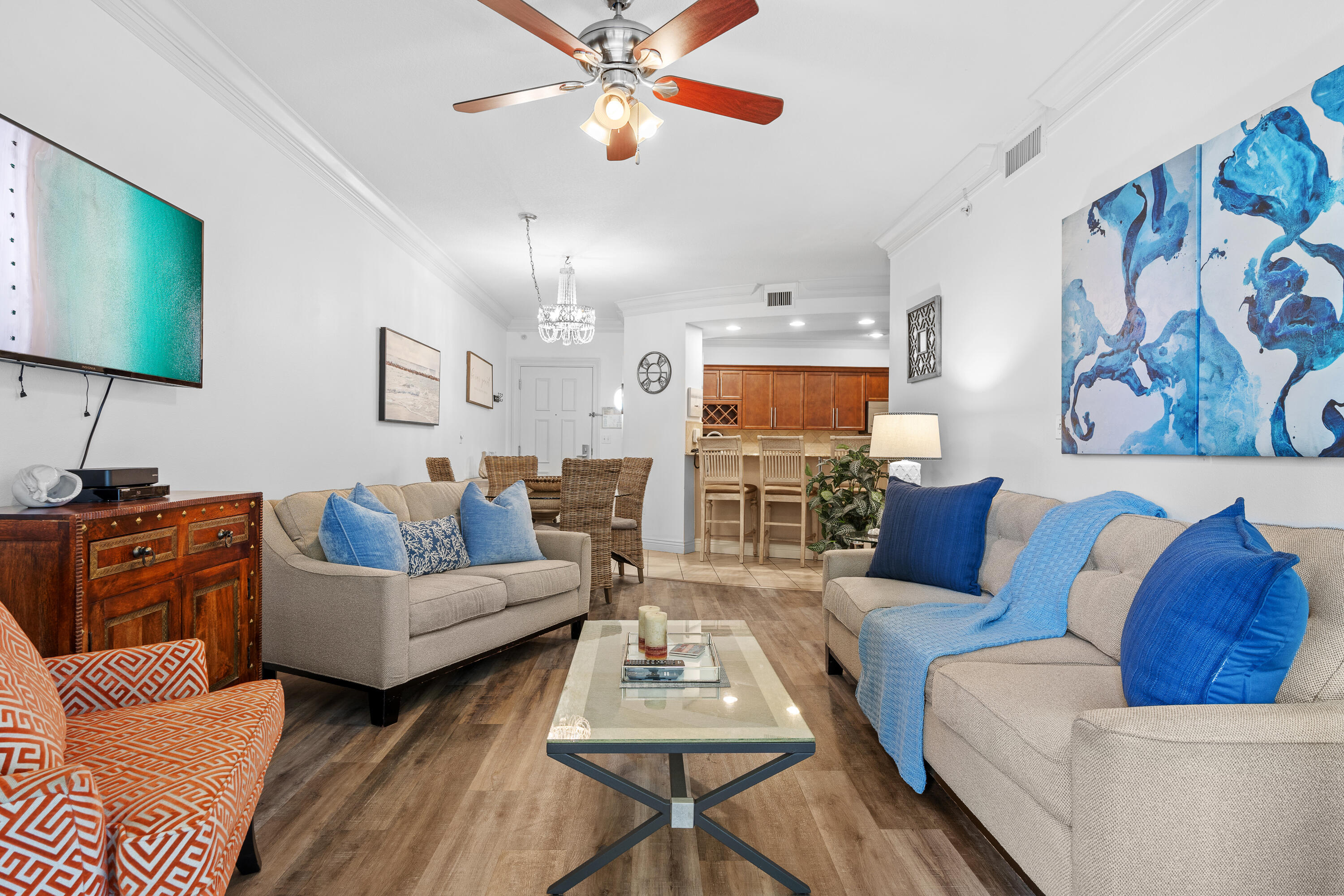 EMERALD GRANDE - Residential