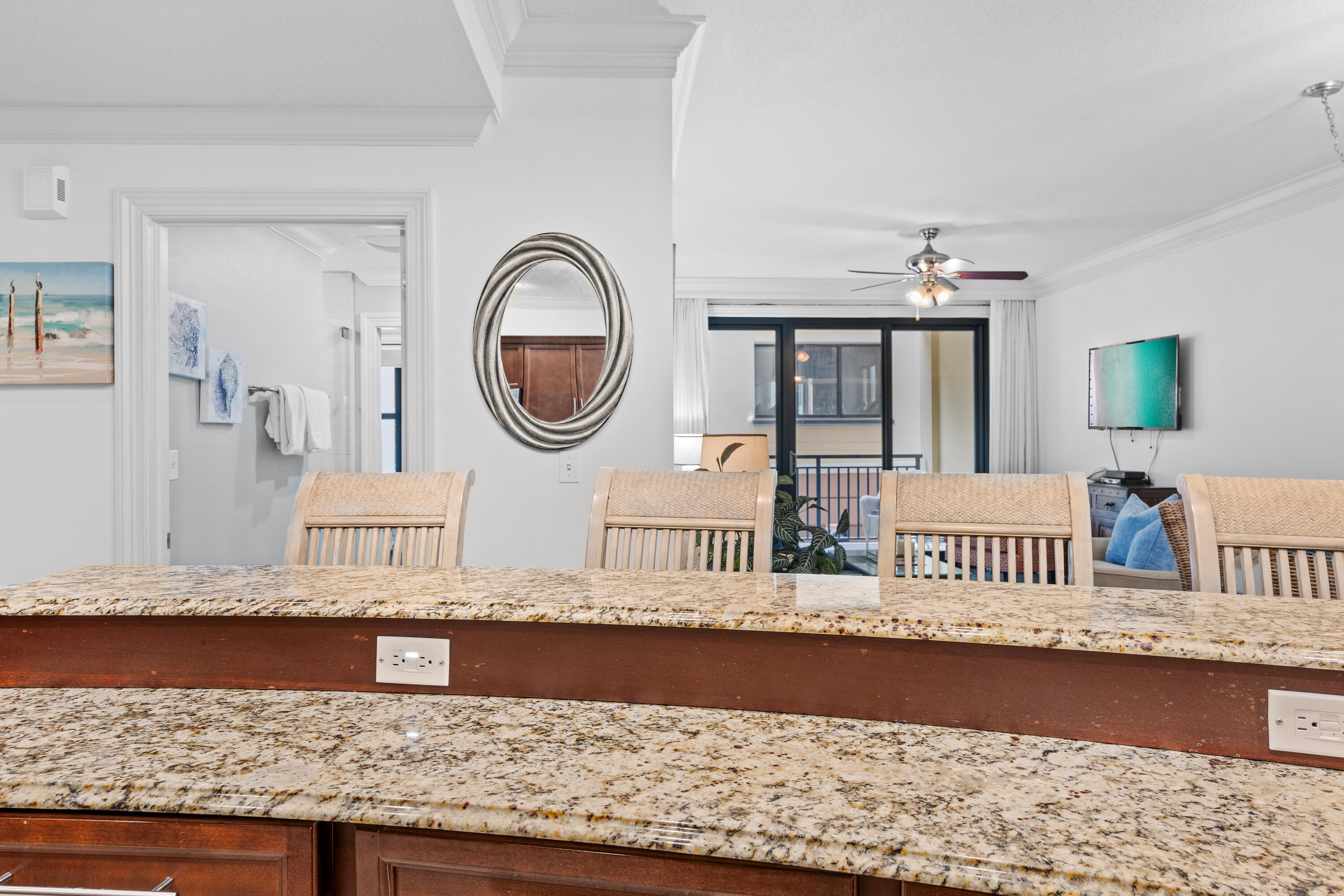 EMERALD GRANDE - Residential