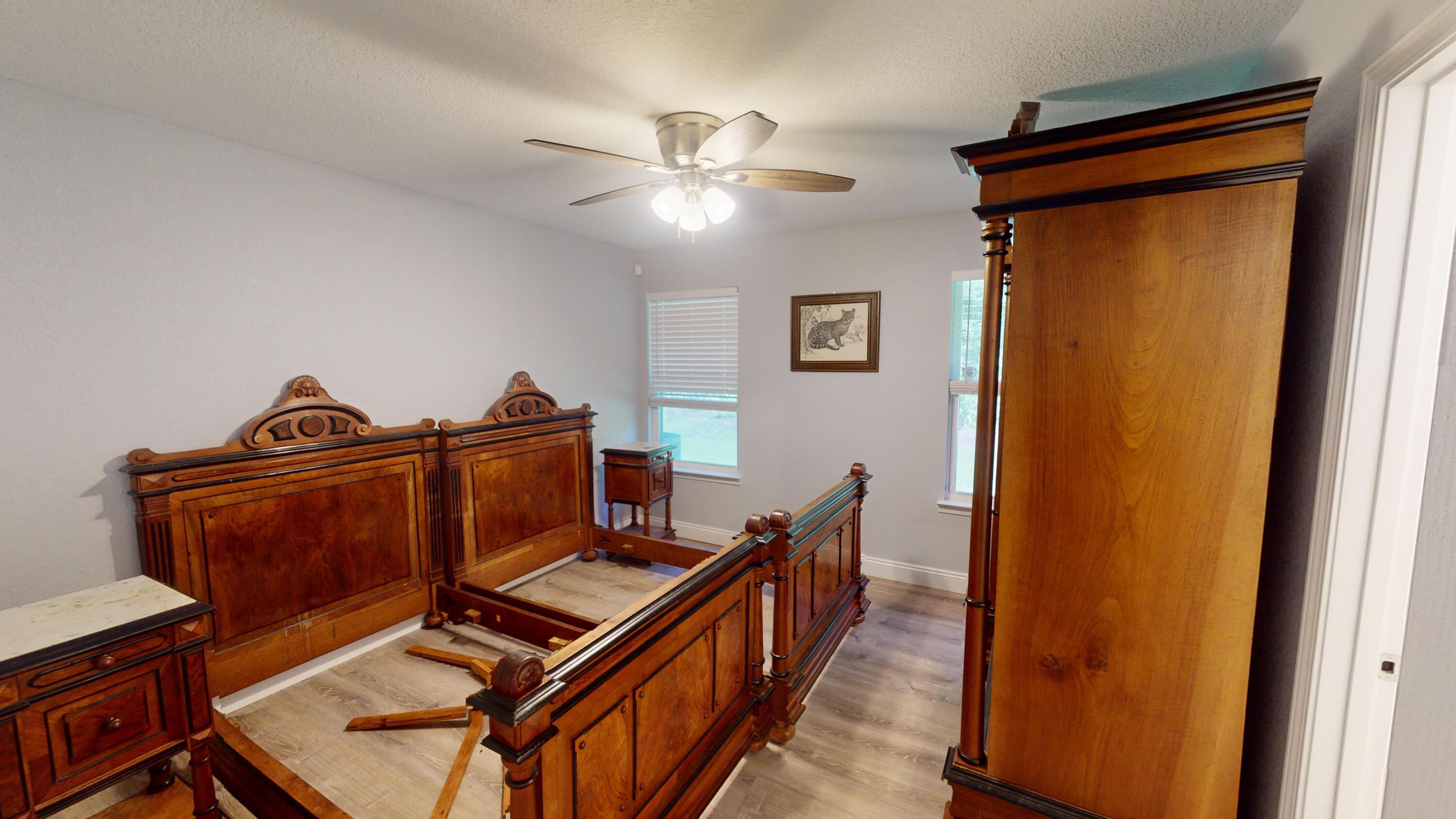 ROUNDUP VALLEY - Residential