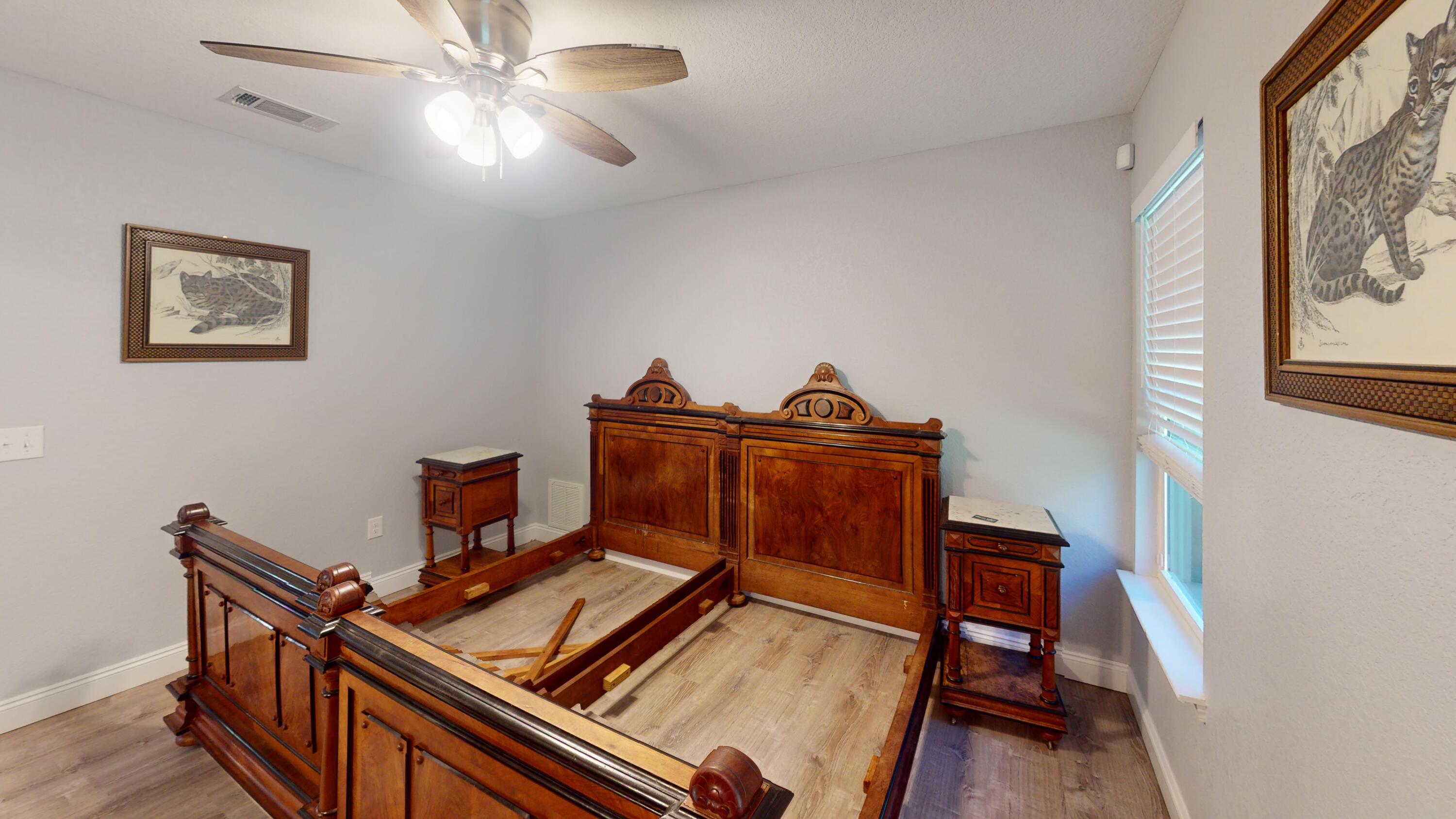 ROUNDUP VALLEY - Residential