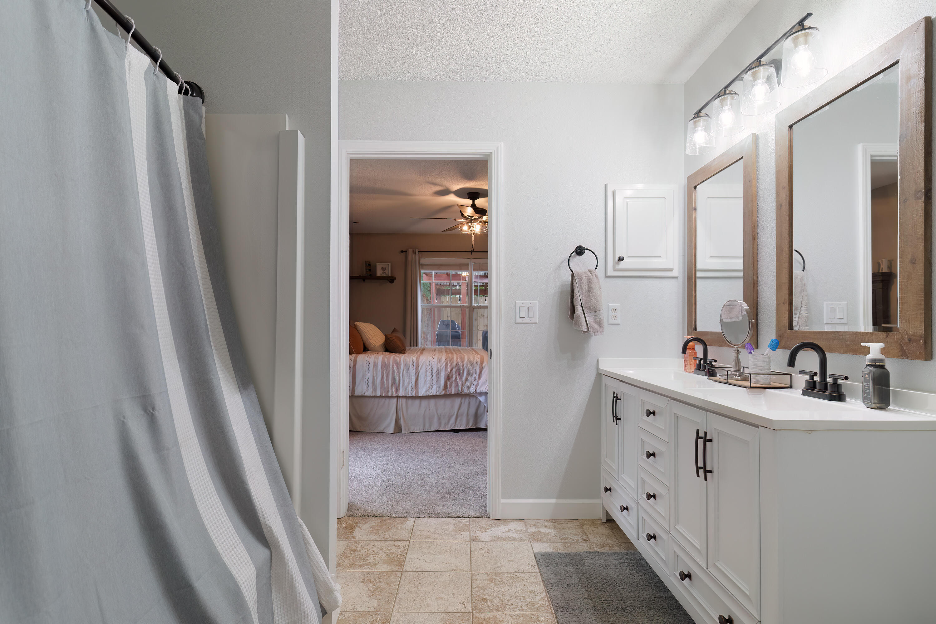 EMERALD VILLAGE S/D - Residential