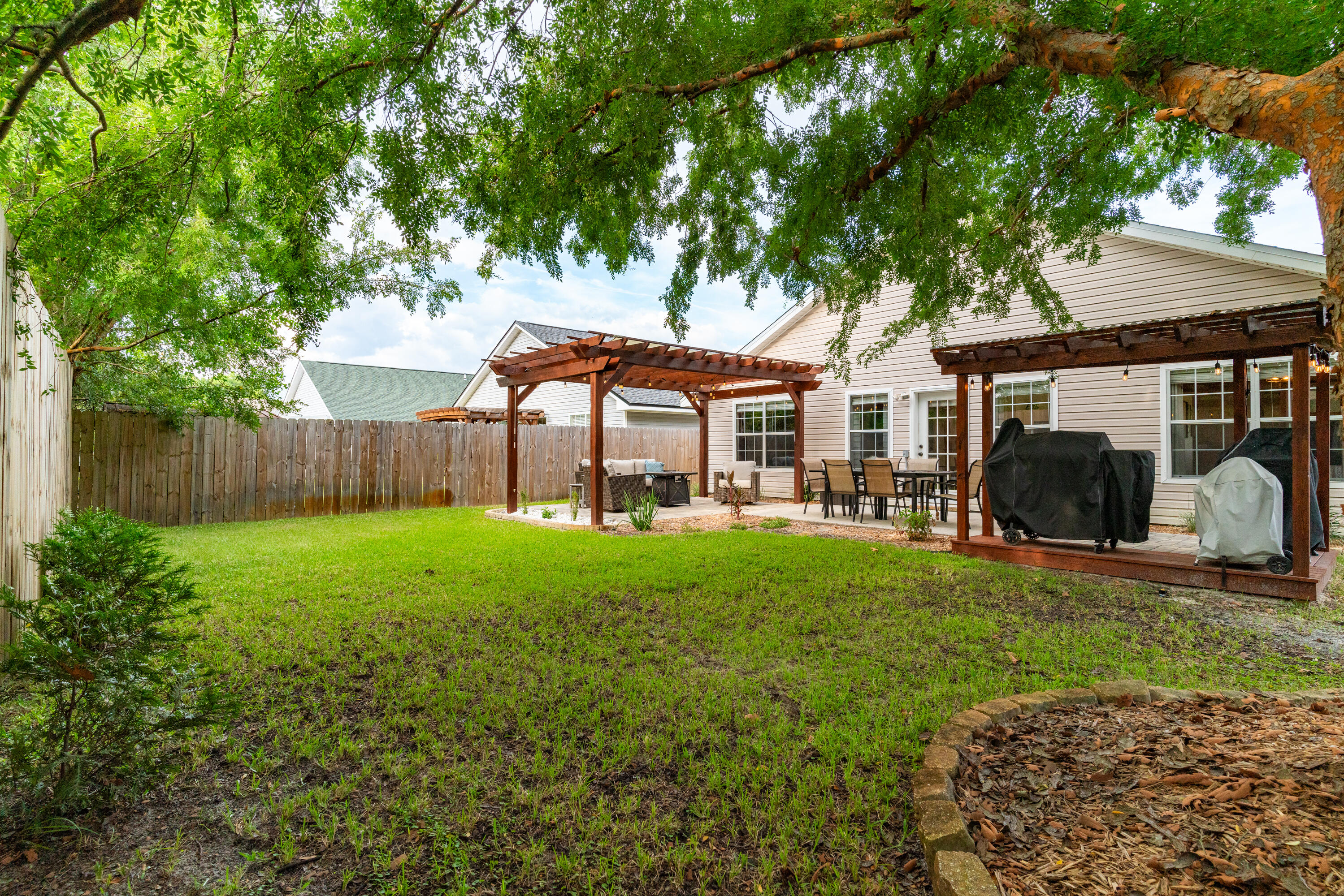 EMERALD VILLAGE S/D - Residential