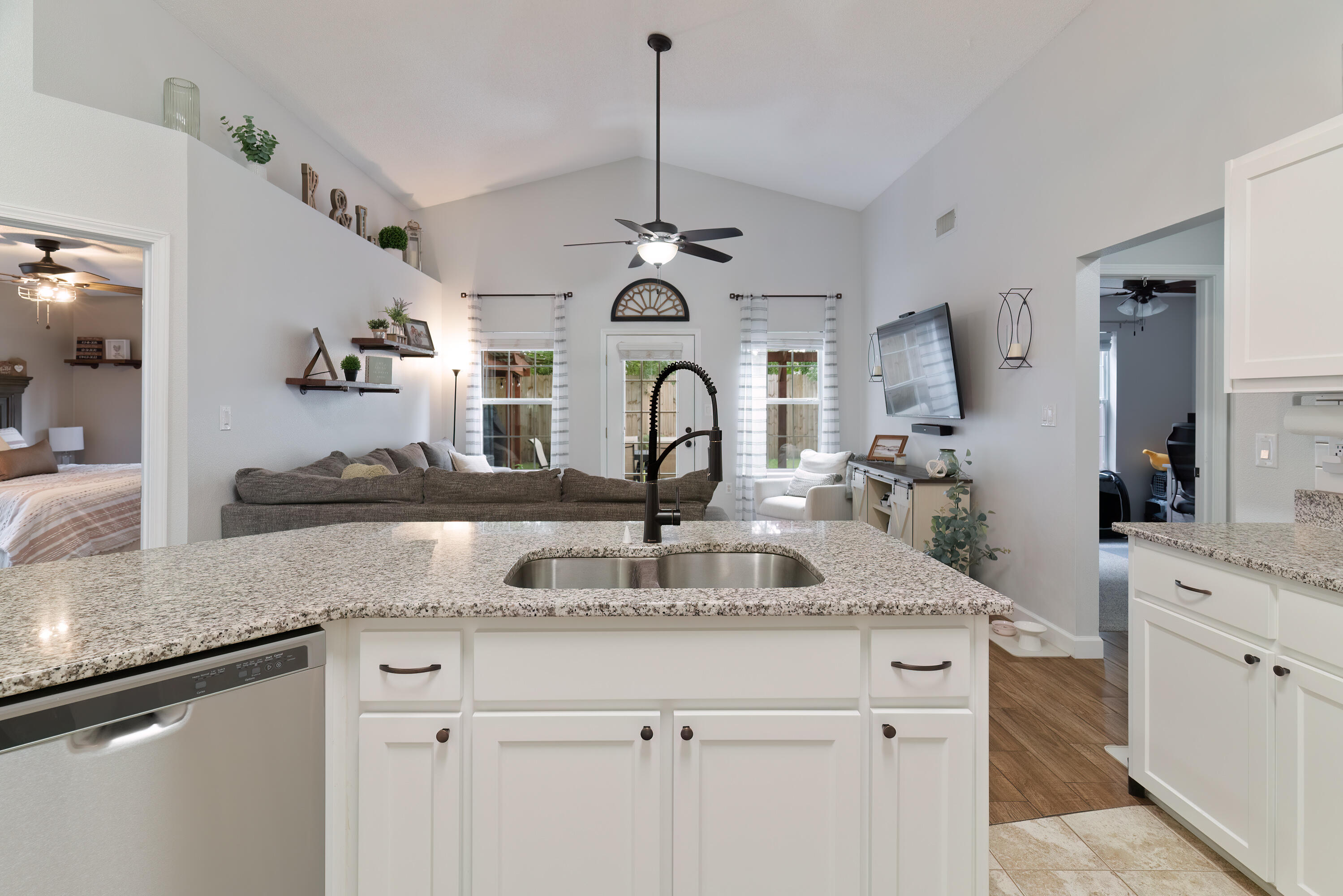 EMERALD VILLAGE S/D - Residential