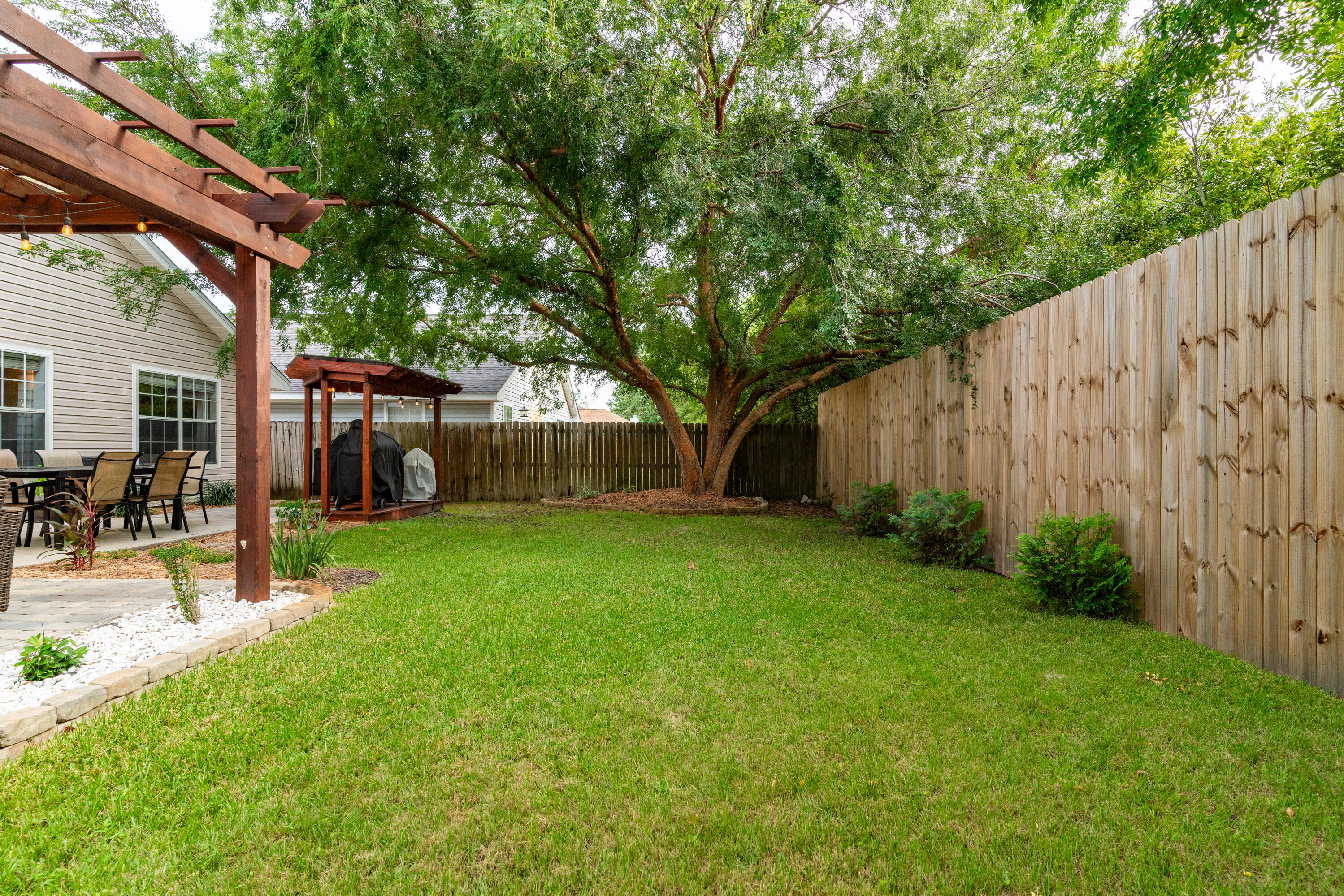 EMERALD VILLAGE S/D - Residential