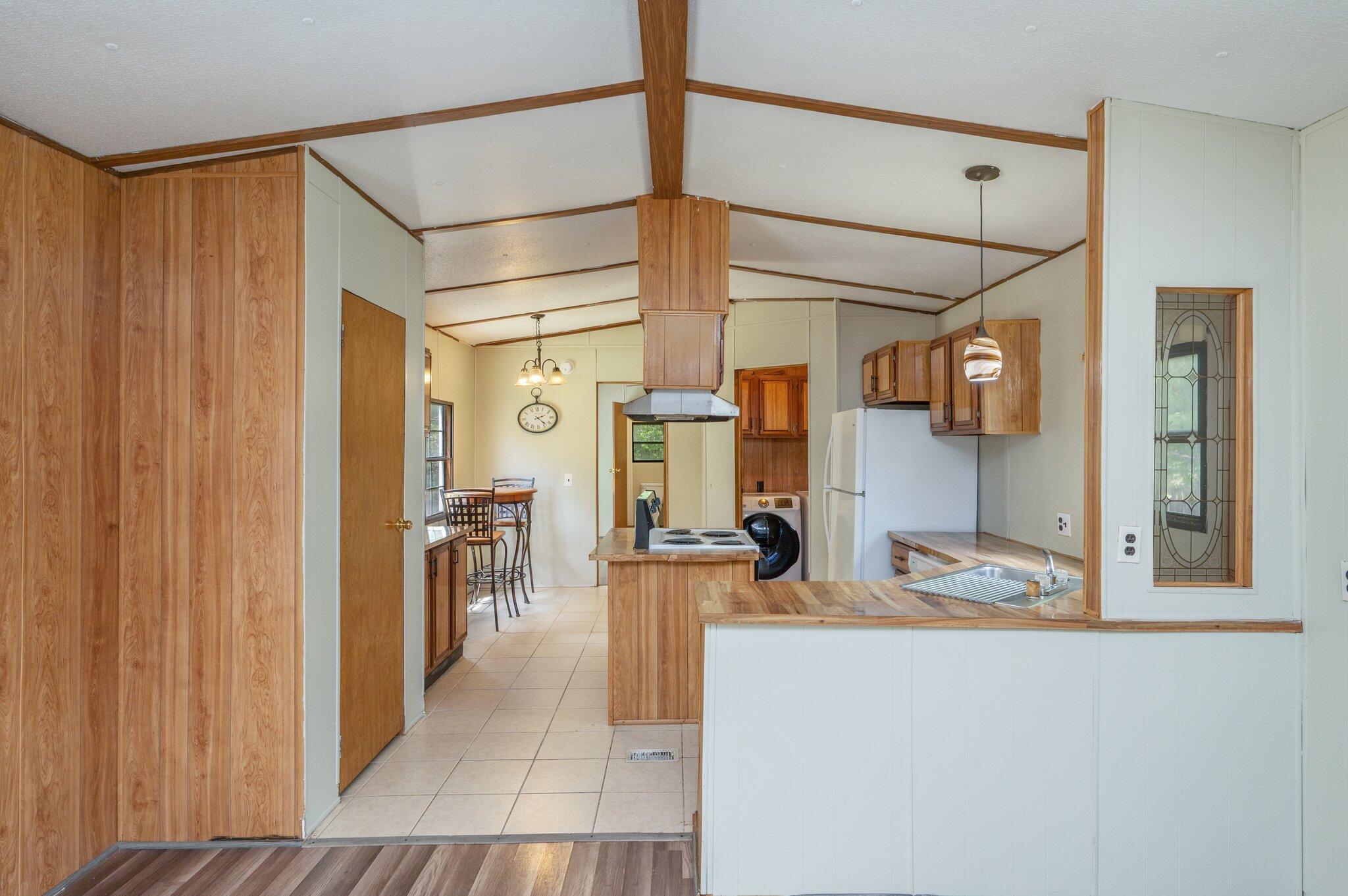 OAKWOOD HILLS - Residential