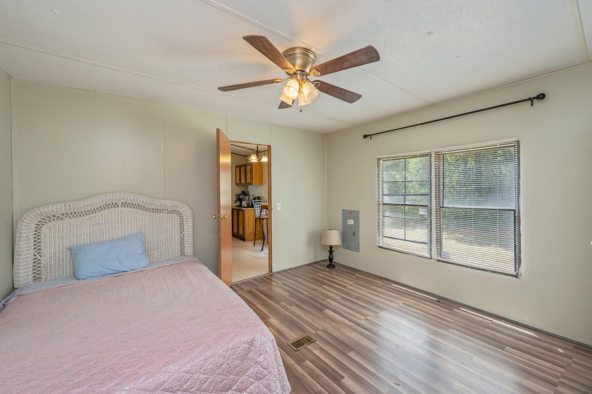 OAKWOOD HILLS - Residential