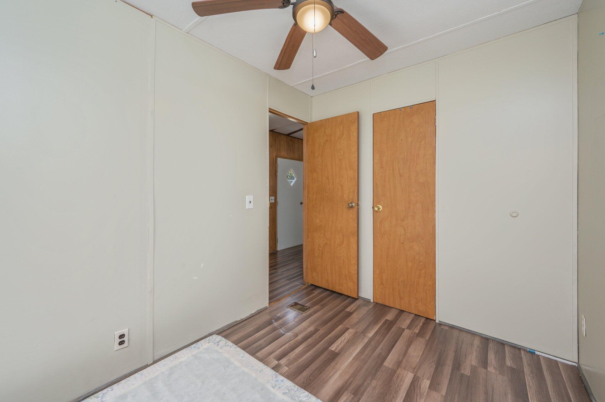 OAKWOOD HILLS - Residential