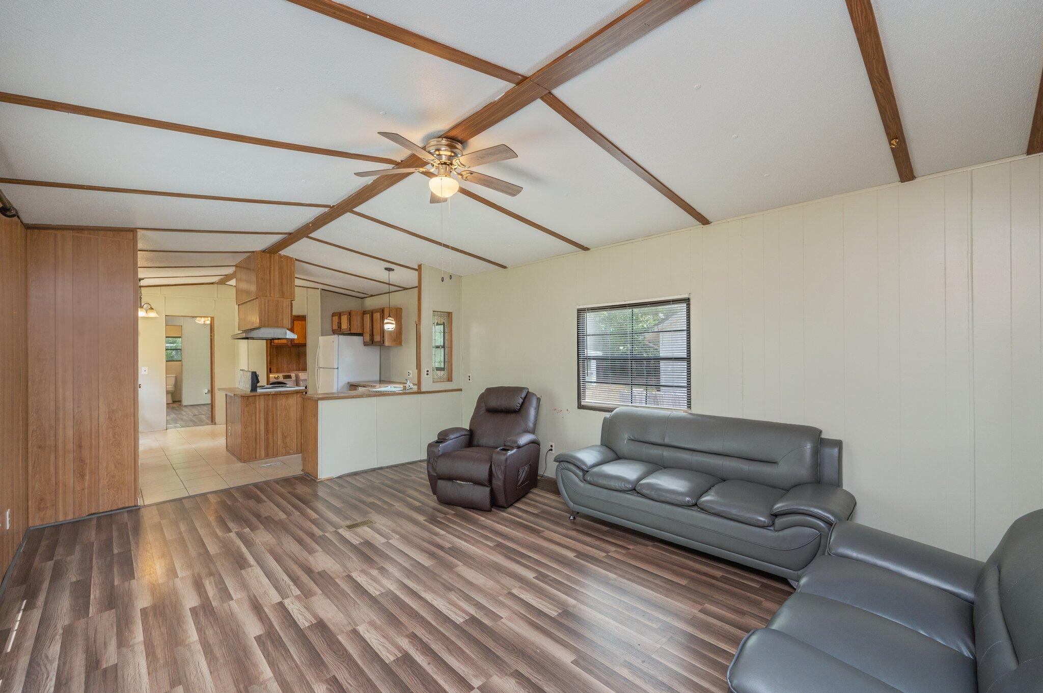 OAKWOOD HILLS - Residential