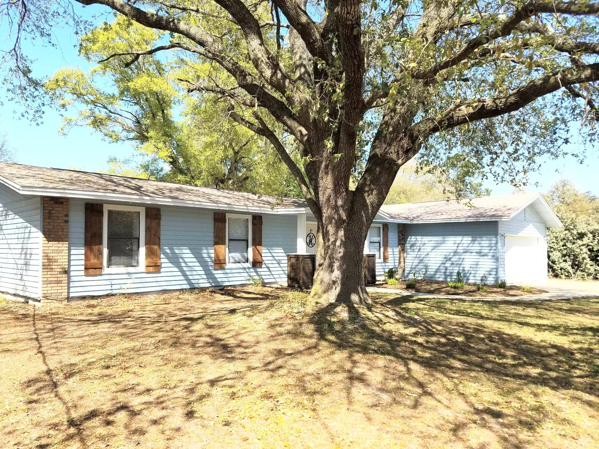 HILLTOP ACRES - Residential