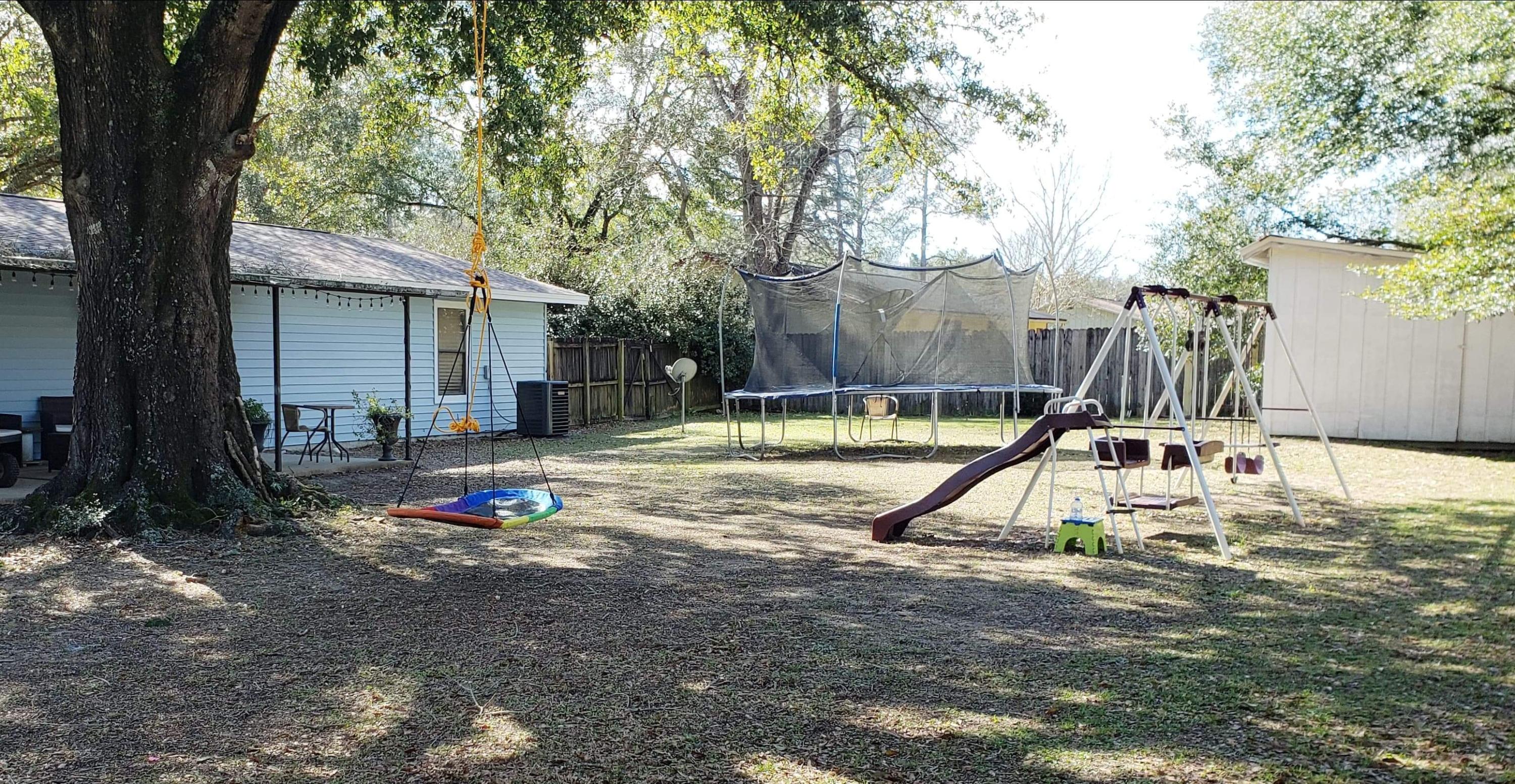 HILLTOP ACRES - Residential