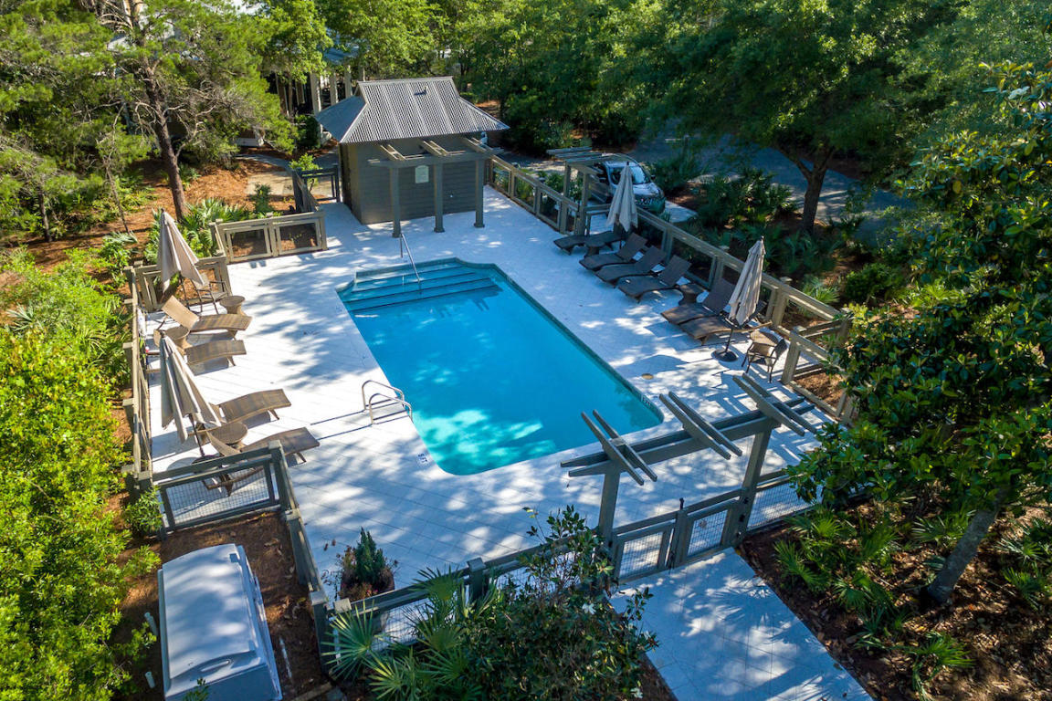 THE HAMMOCKS OF SEAGROVE - Land