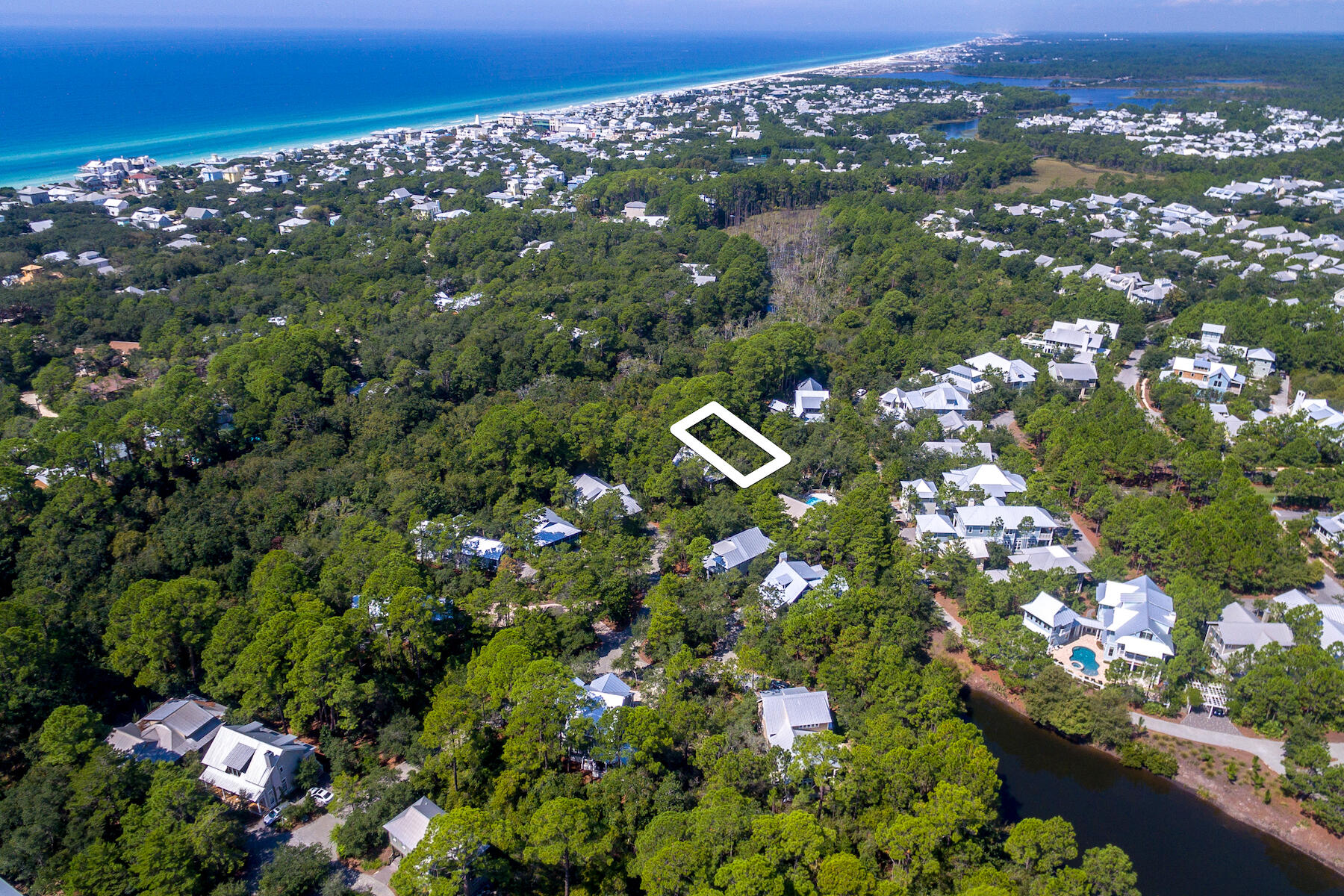 THE HAMMOCKS OF SEAGROVE - Land