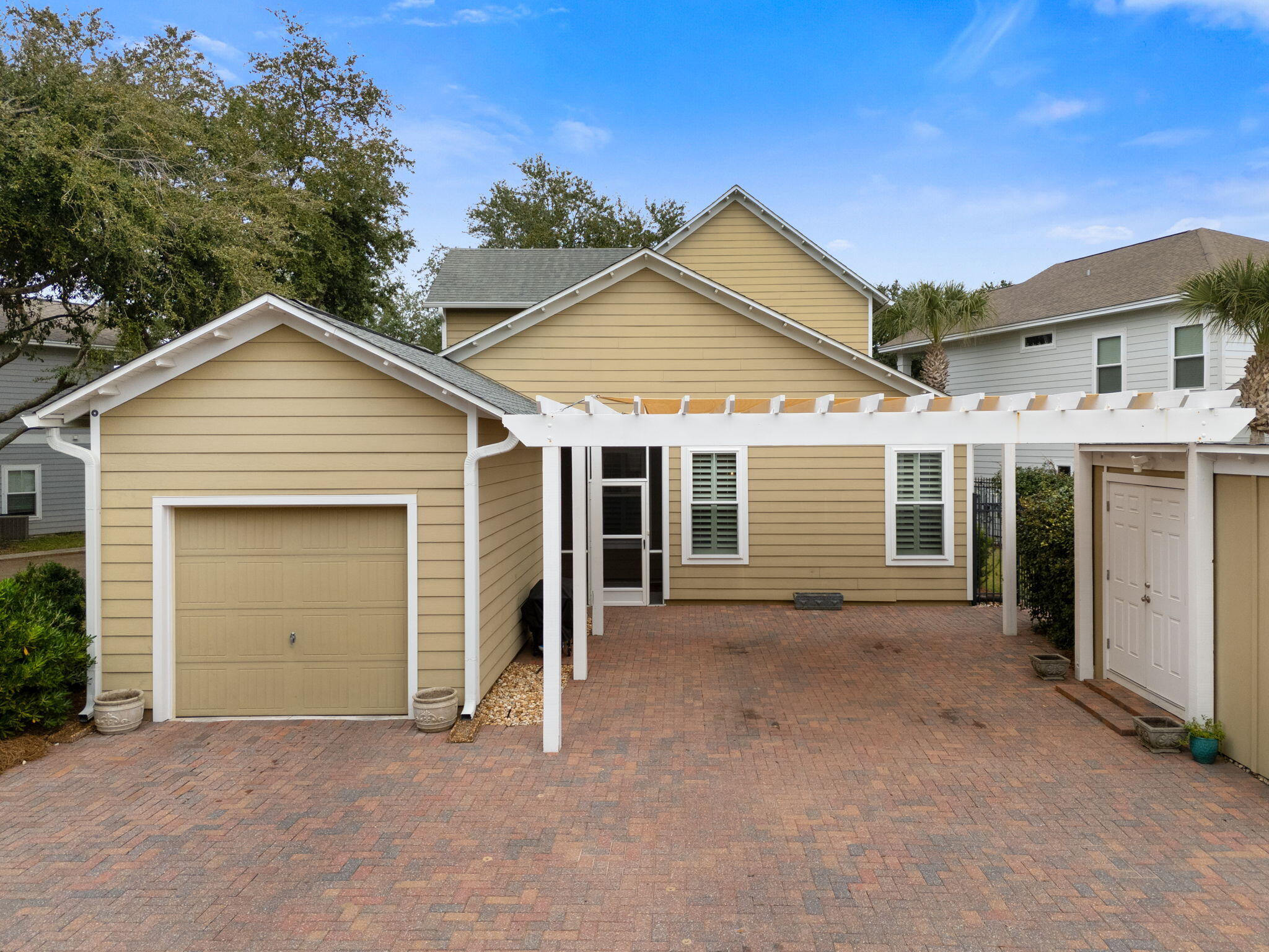 TURTLE COVE - Residential