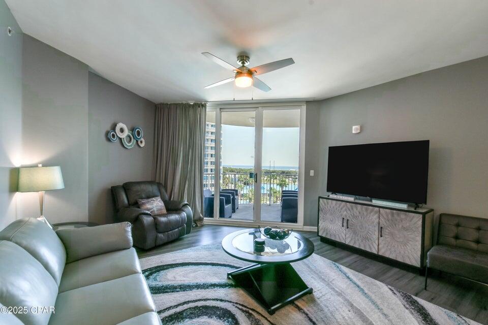 THE PALMS OF DESTIN - Residential