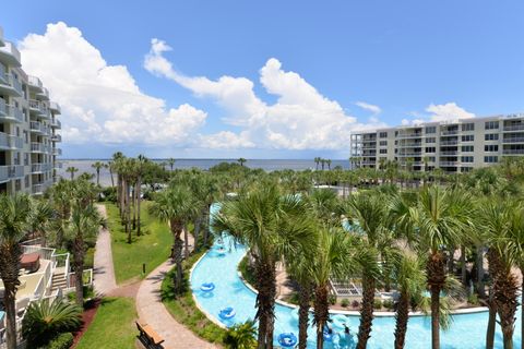 A home in Fort Walton Beach