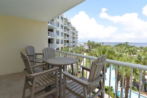 A home in Fort Walton Beach