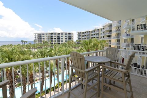 A home in Fort Walton Beach