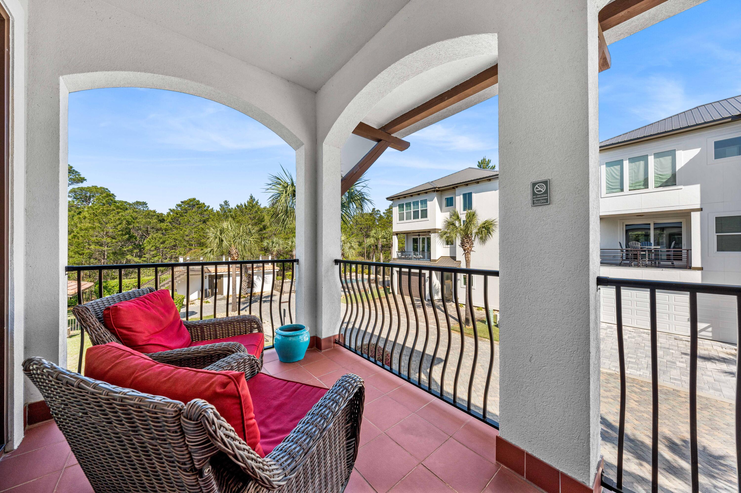 Starview Terrace - Residential