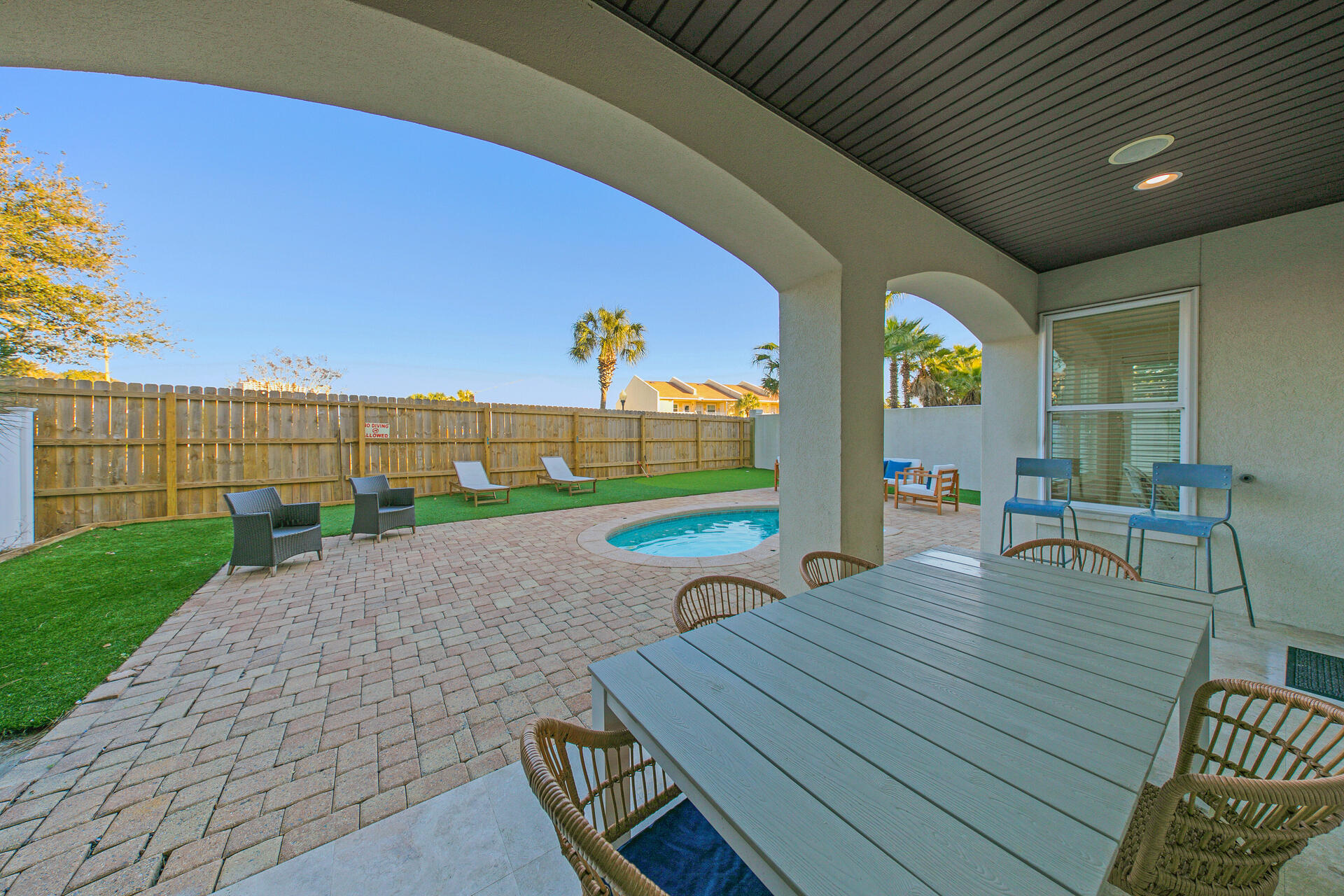 FRANGISTA BEACH - Residential