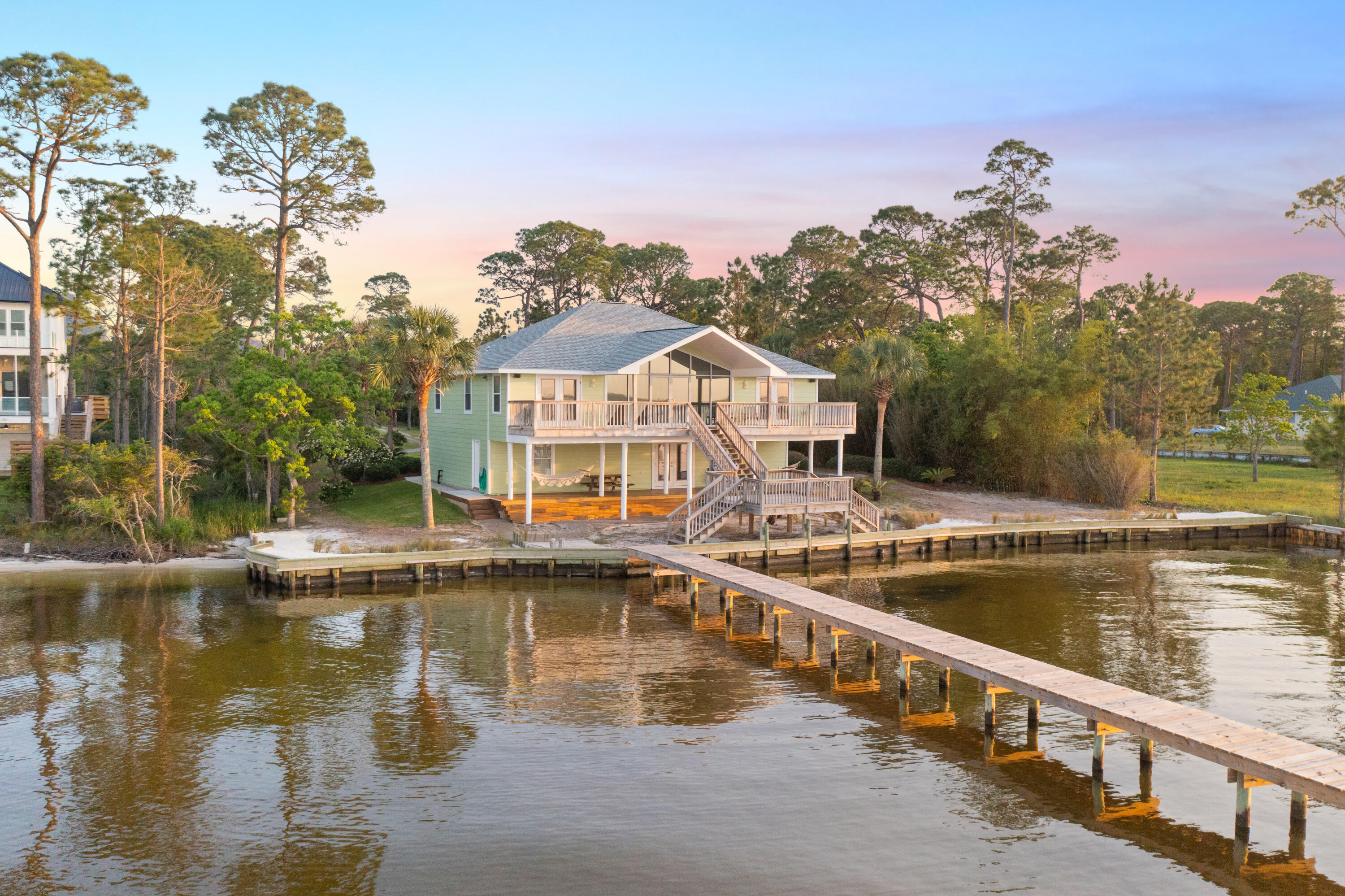 Innerarity Pt Rd - Residential