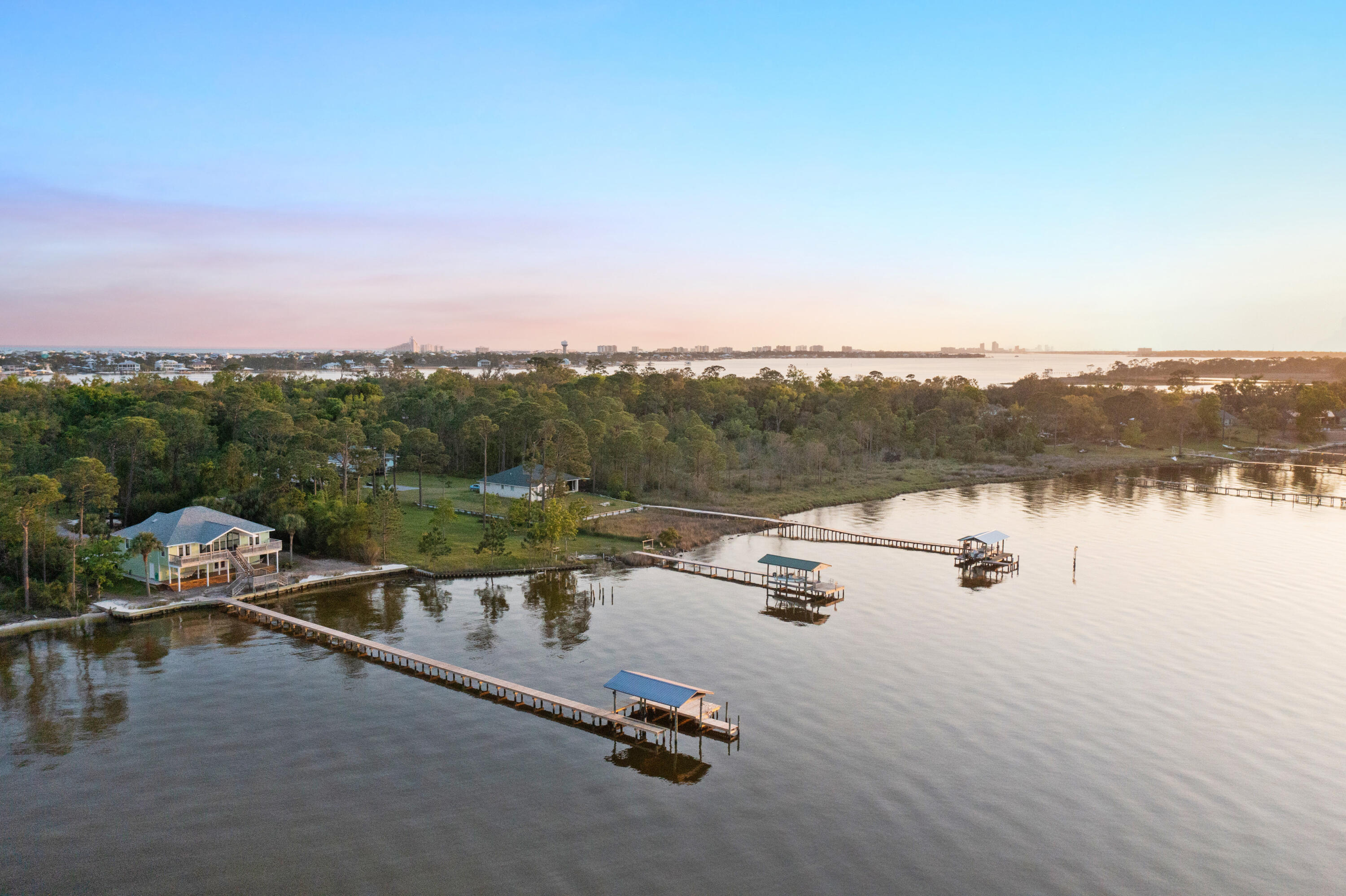 Innerarity Pt Rd - Residential