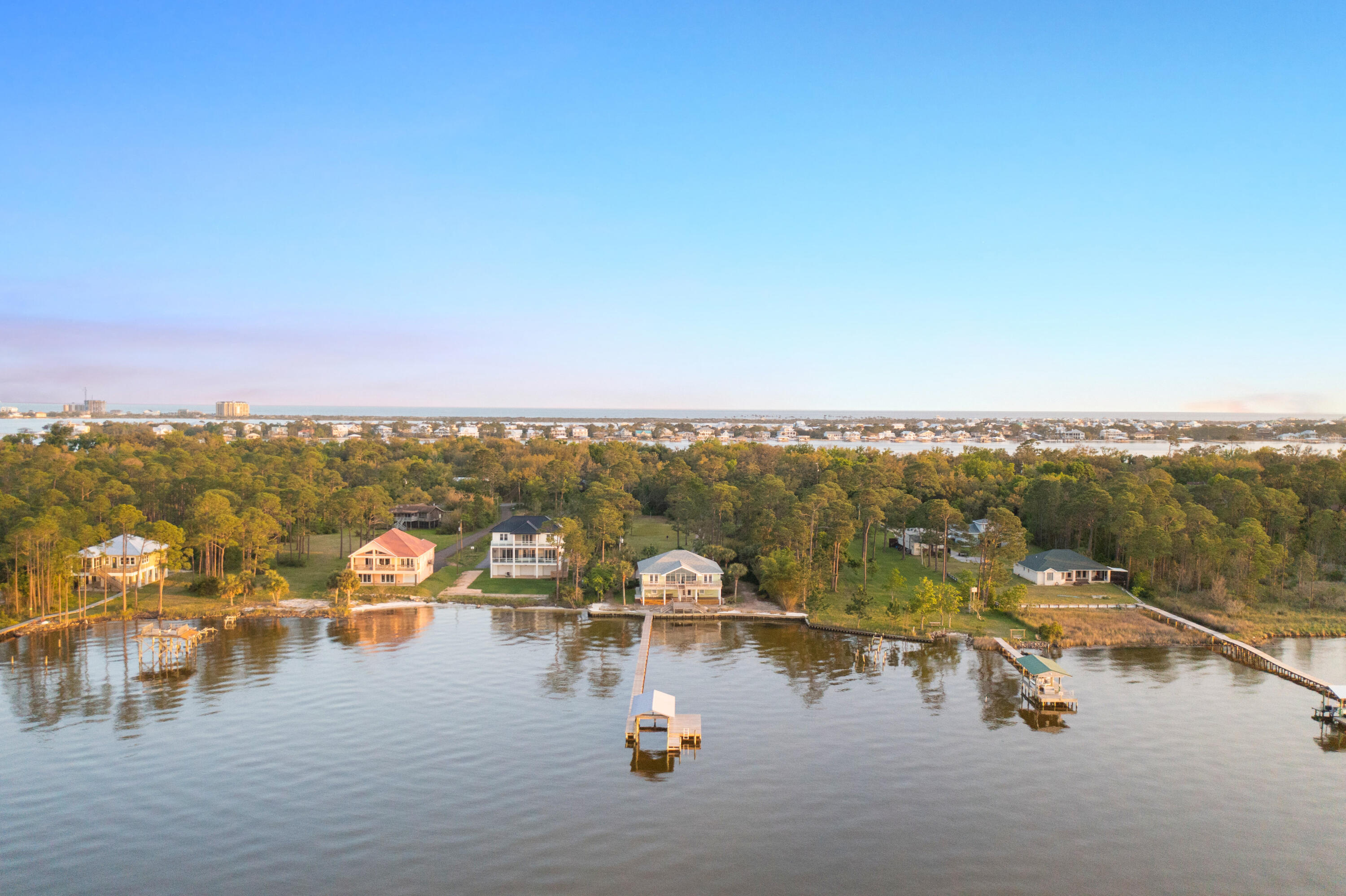 Innerarity Pt Rd - Residential