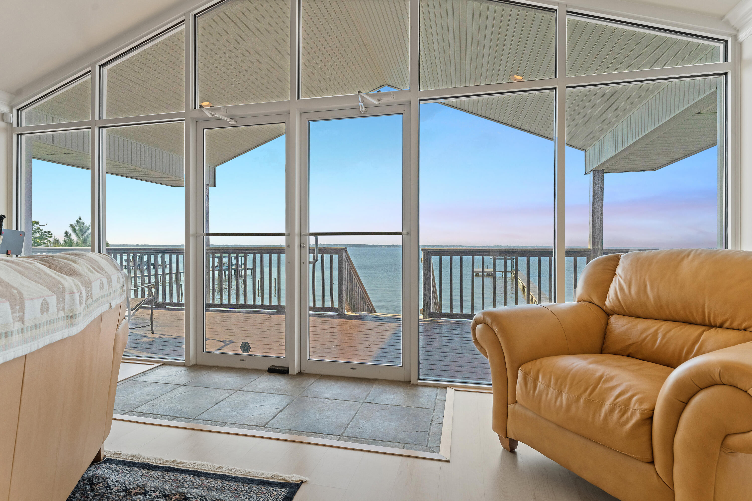 Innerarity Pt Rd - Residential