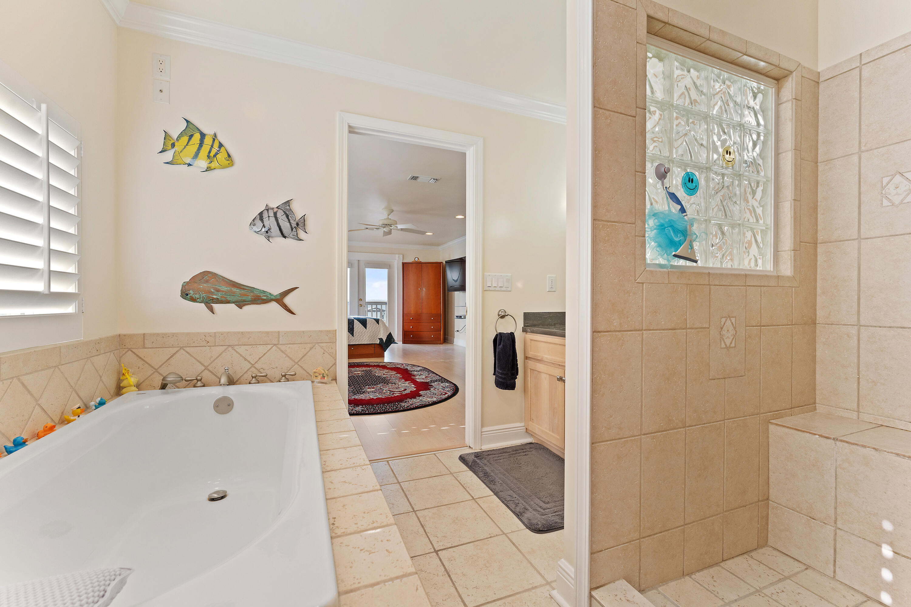 Innerarity Pt Rd - Residential