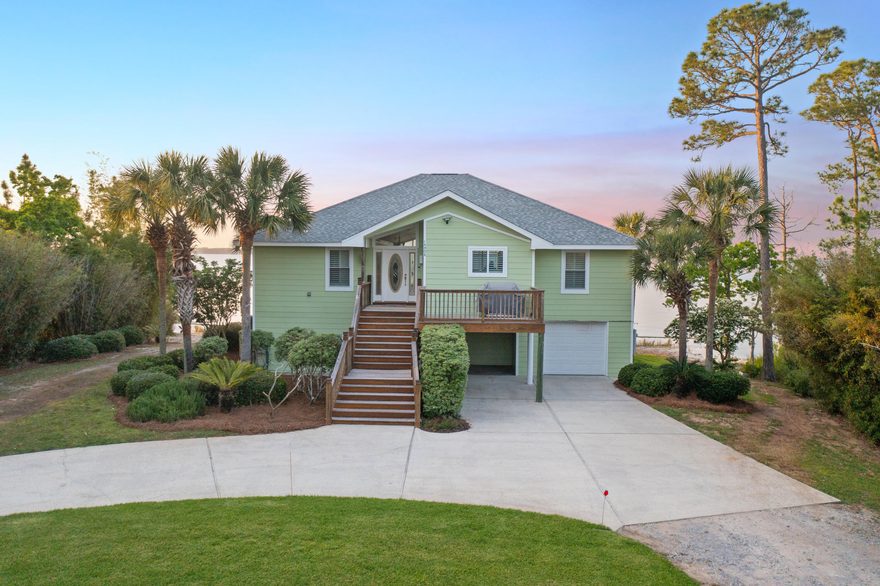 Innerarity Pt Rd - Residential