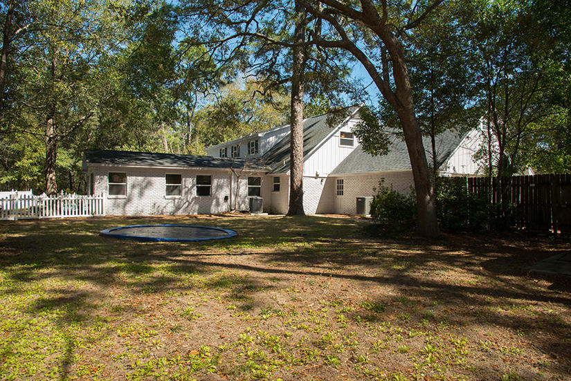 ROCKY BAYOU COUNTRY CLUB ESTATES 1 - Residential