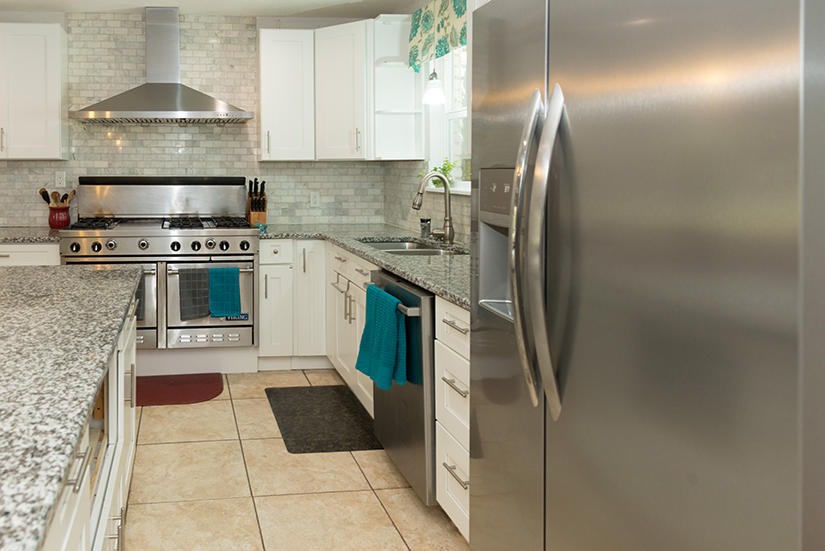 ROCKY BAYOU COUNTRY CLUB ESTATES 1 - Residential