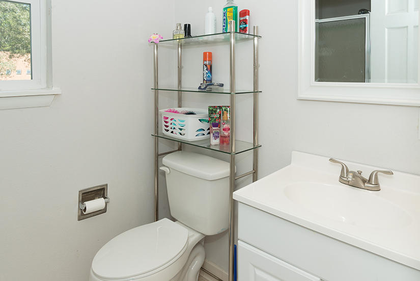 ROCKY BAYOU COUNTRY CLUB ESTATES 1 - Residential