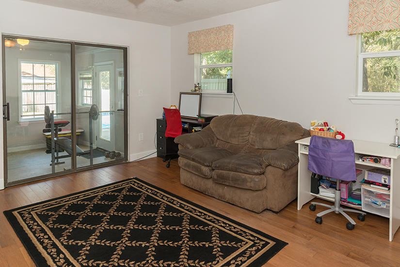 ROCKY BAYOU COUNTRY CLUB ESTATES 1 - Residential